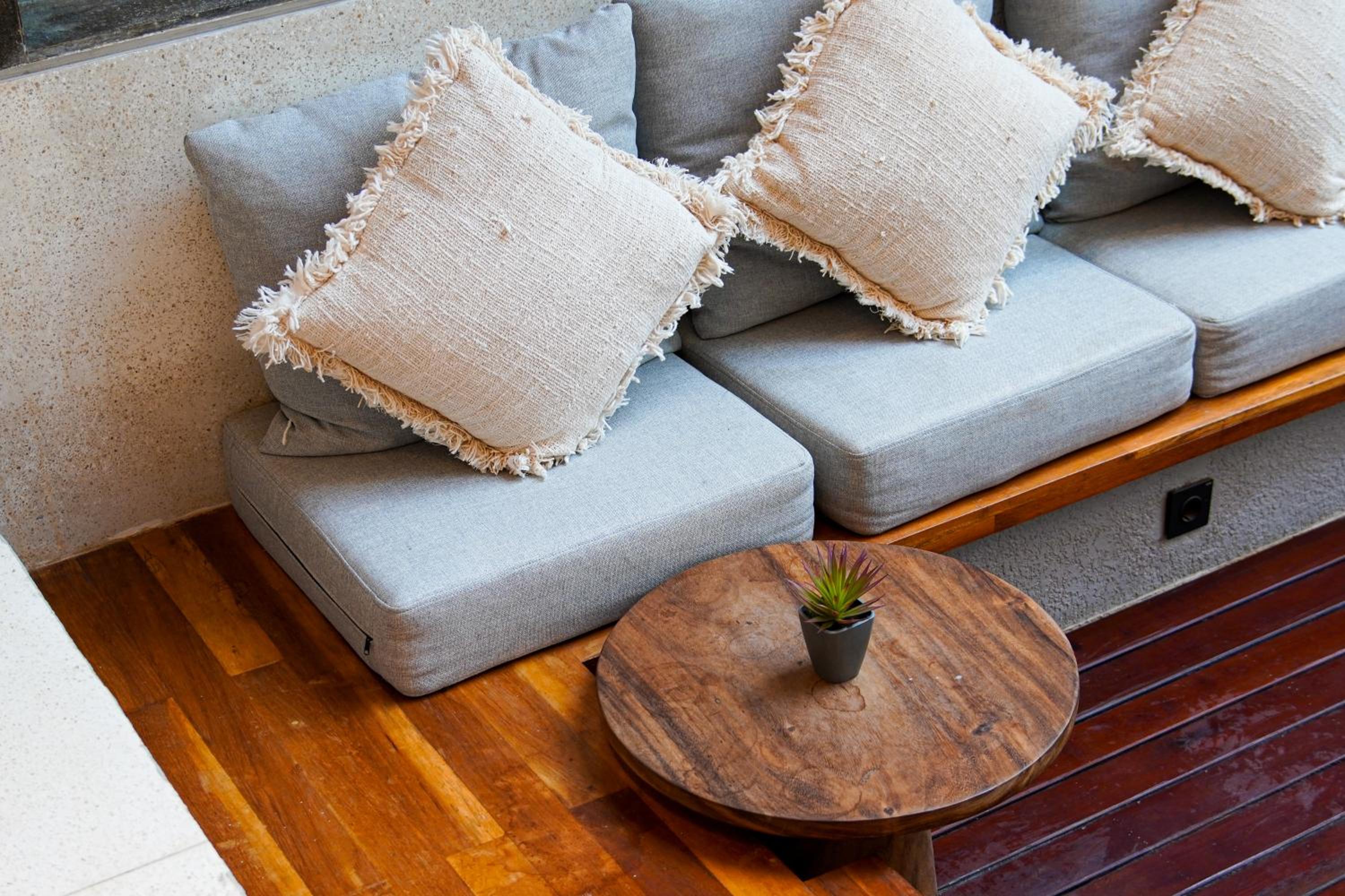 NEW! Luxury Modern 3BR Villa Kesatu in Canggu