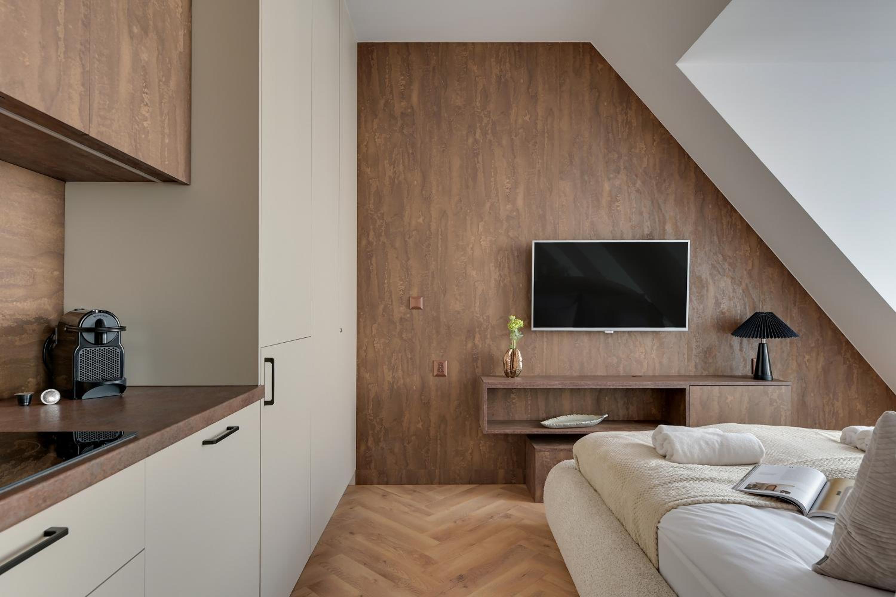 Granaria Premium River View by Downtown Apartments