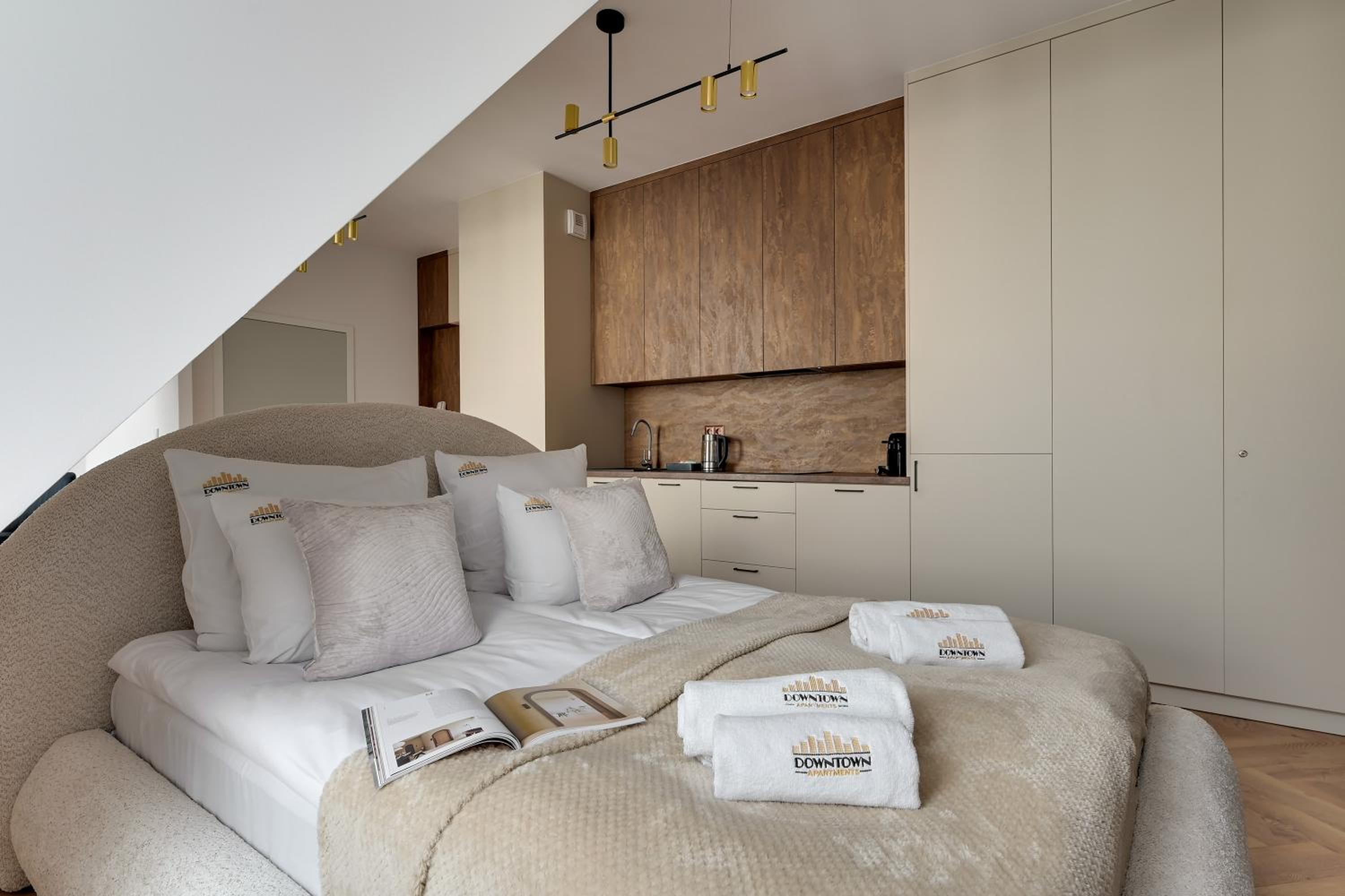 Granaria Premium River View by Downtown Apartments