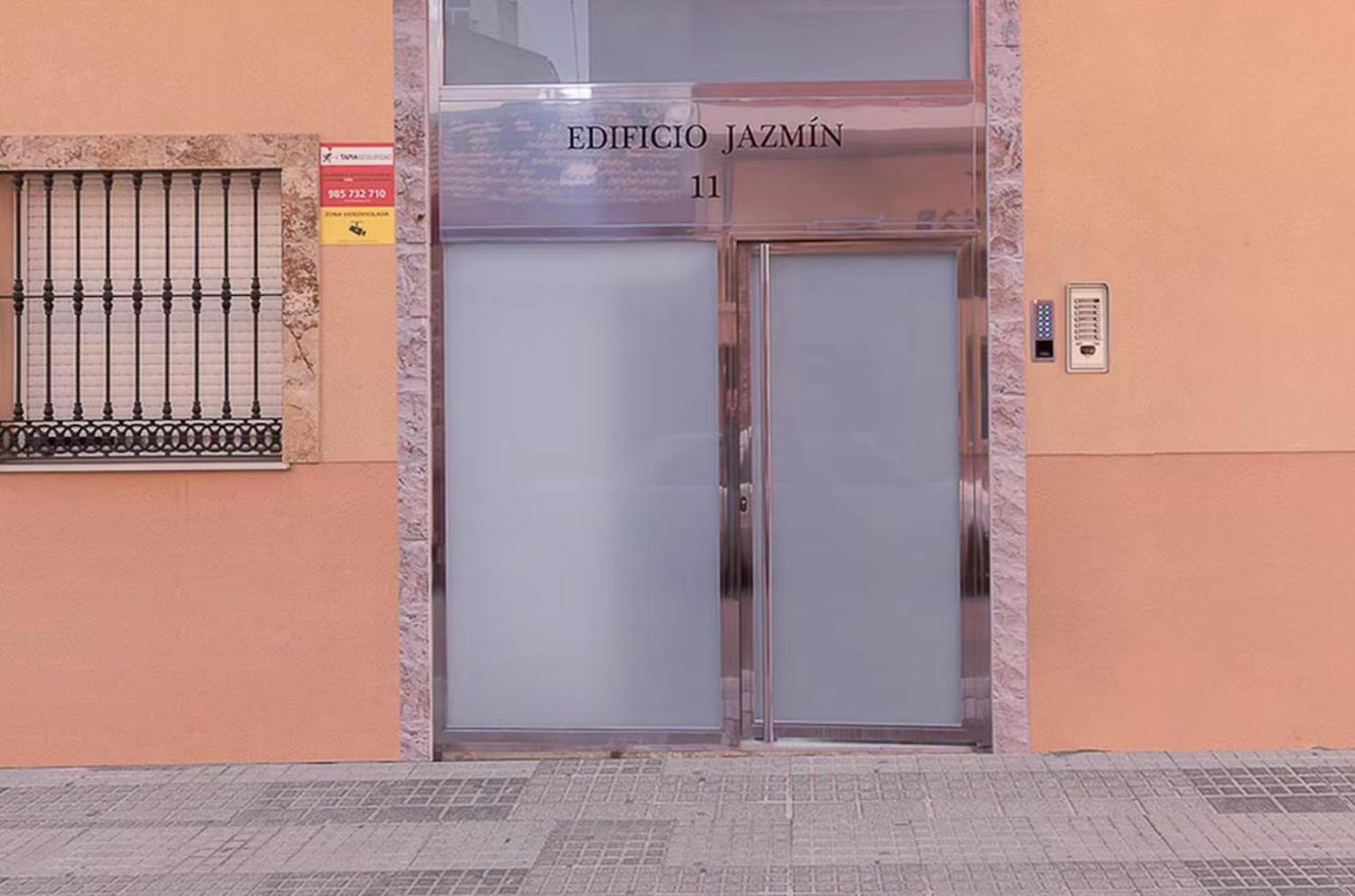 Holidays2Malaga Venturas Close Malaga Centre