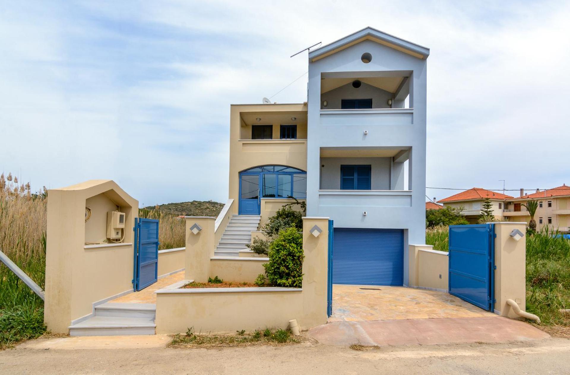 Fani's Komi Apartments view 5