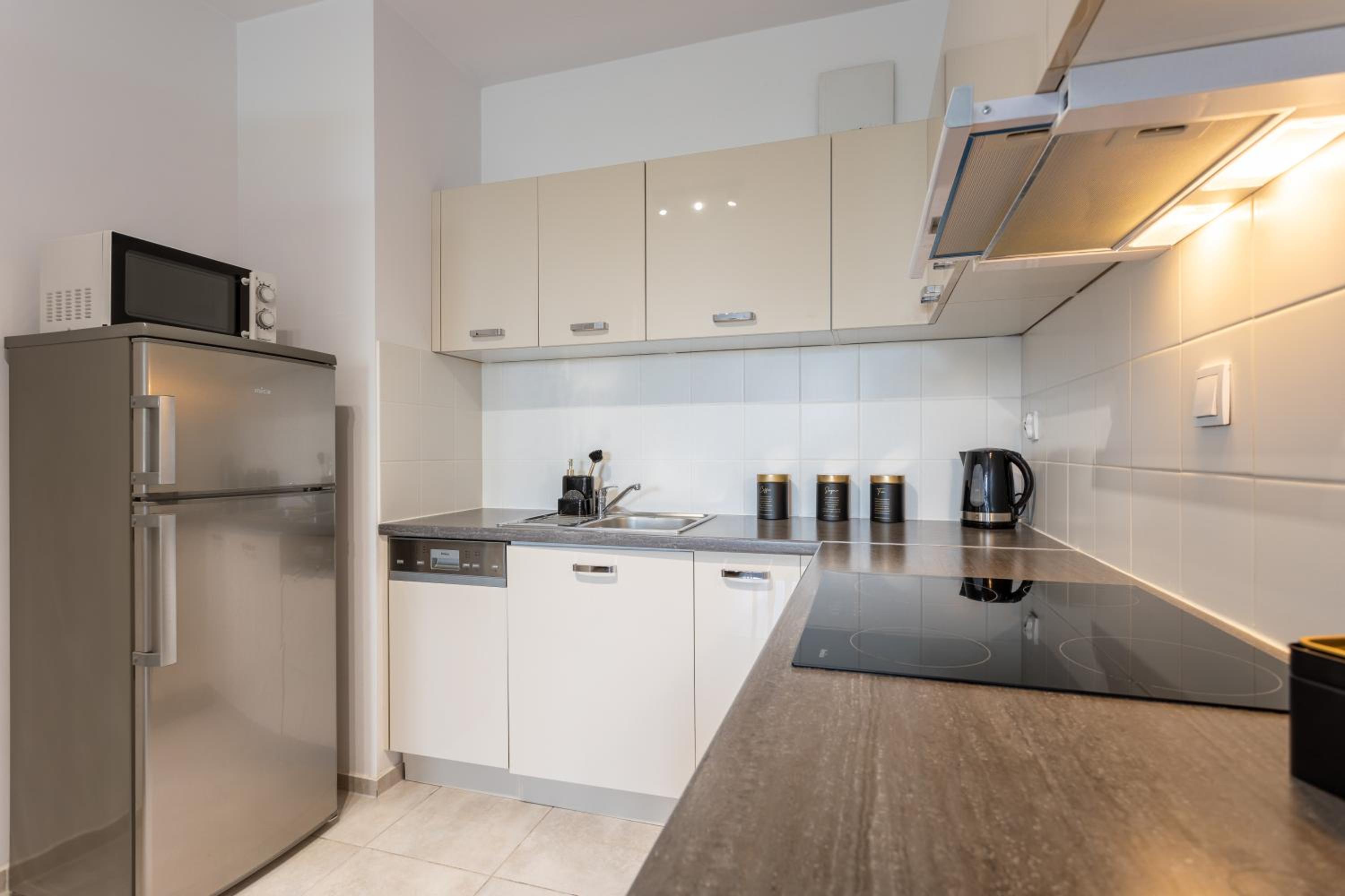 Urban Chic - Modern and Cozy - Central Location - Pereca