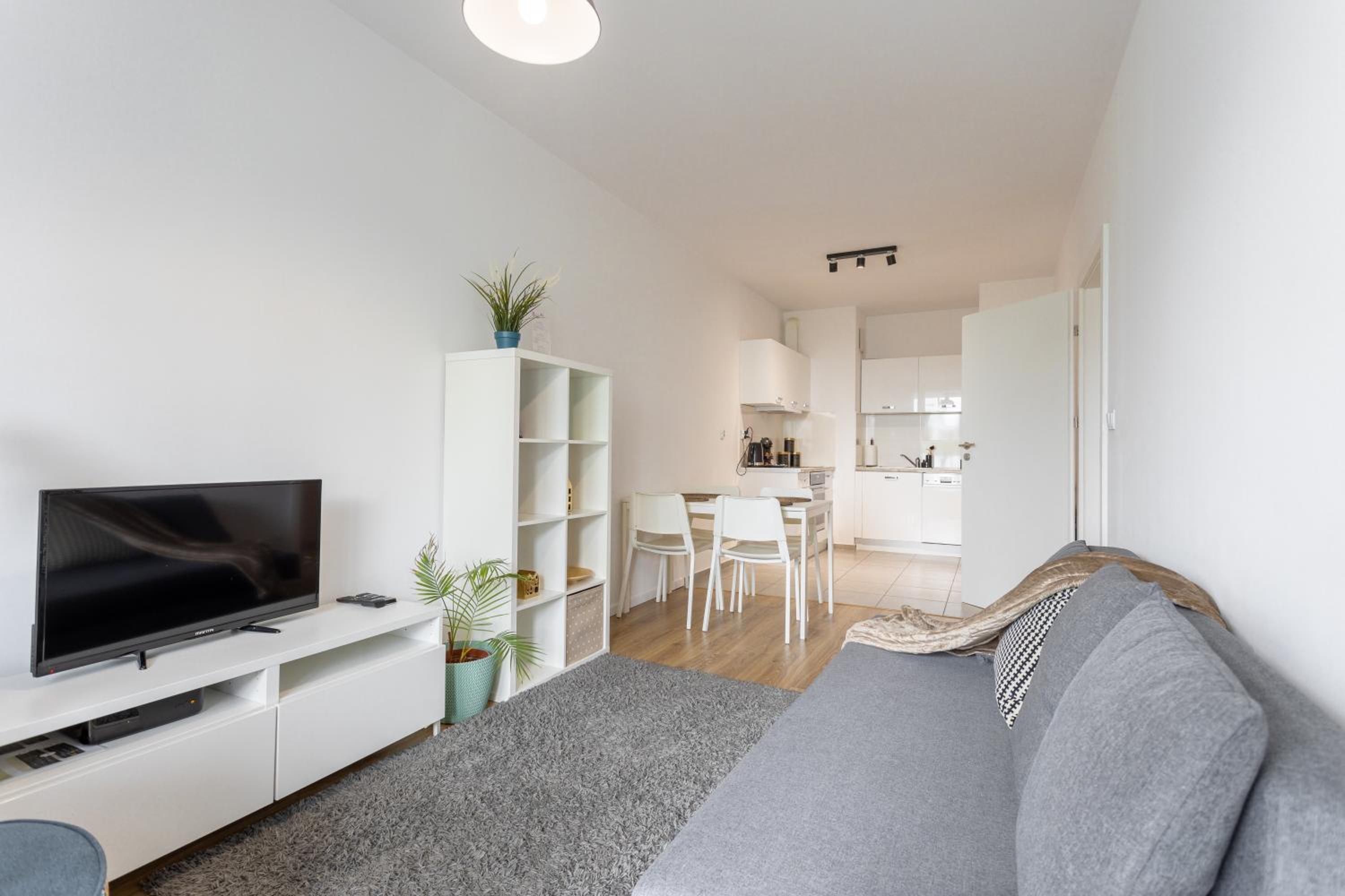 Urban Chic - Modern and Cozy - Central Location - Pereca