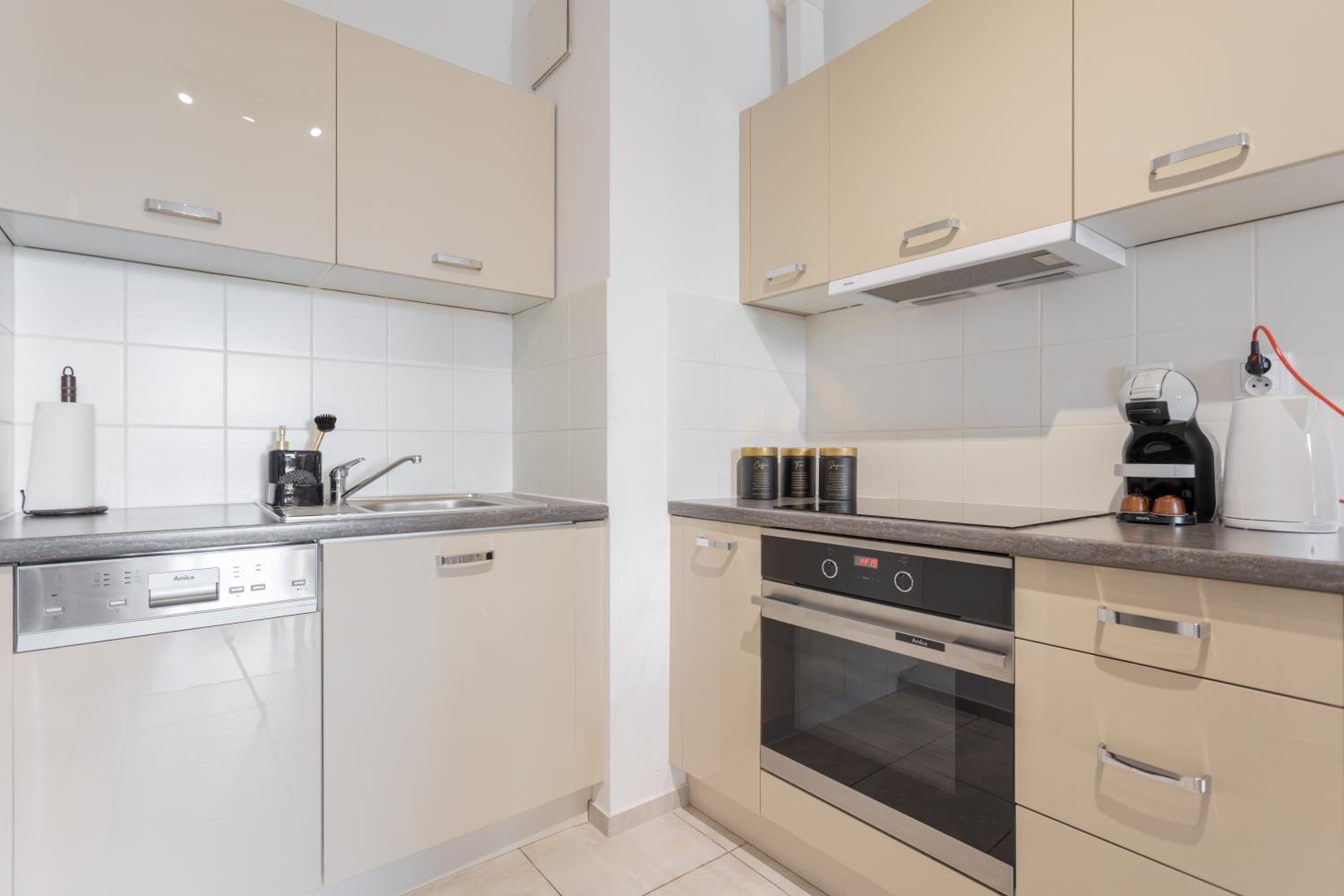 Urban Chic - Modern and Cozy - Central Location - Pereca