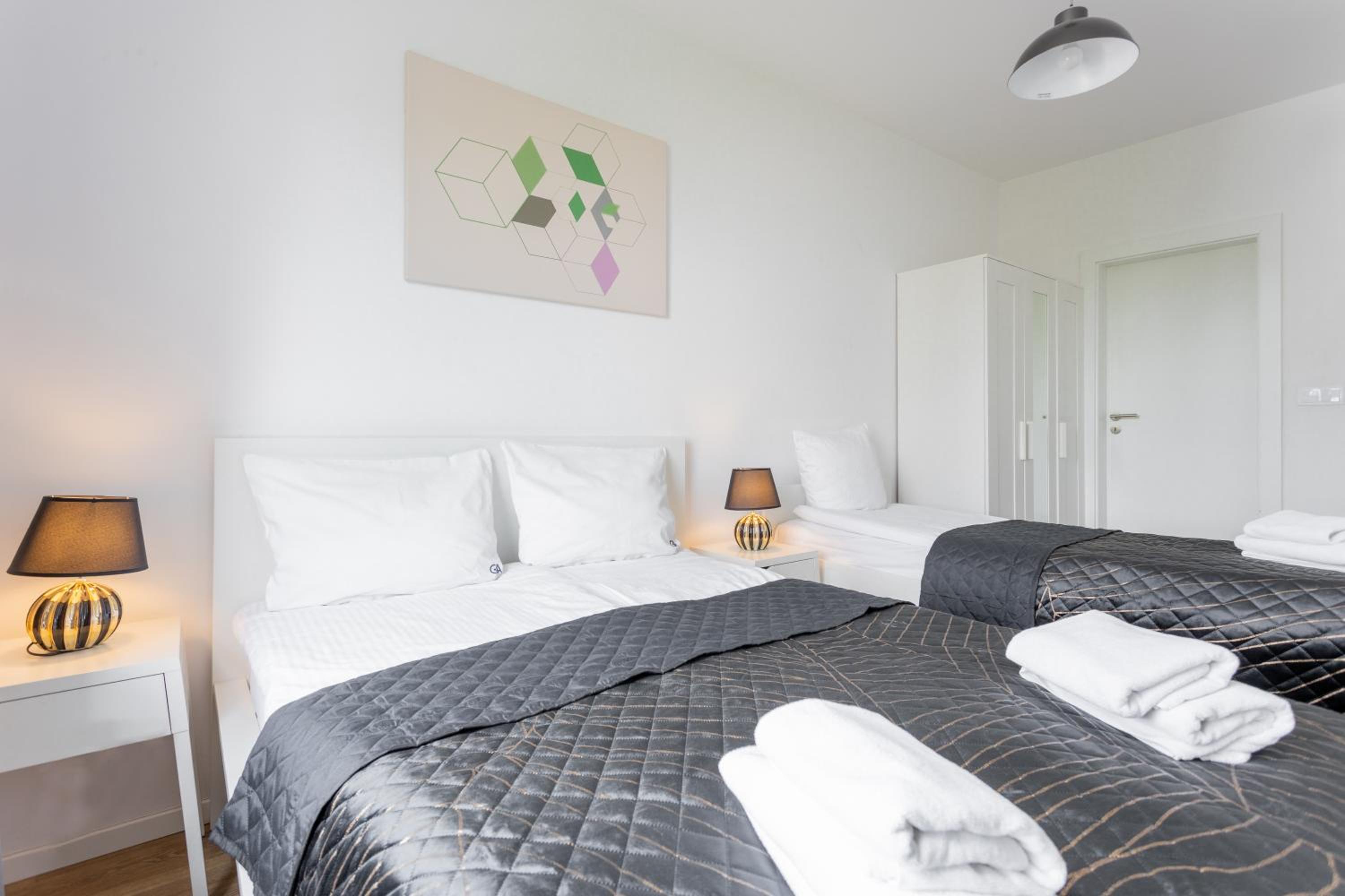 Urban Chic - Modern and Cozy - Central Location - Pereca