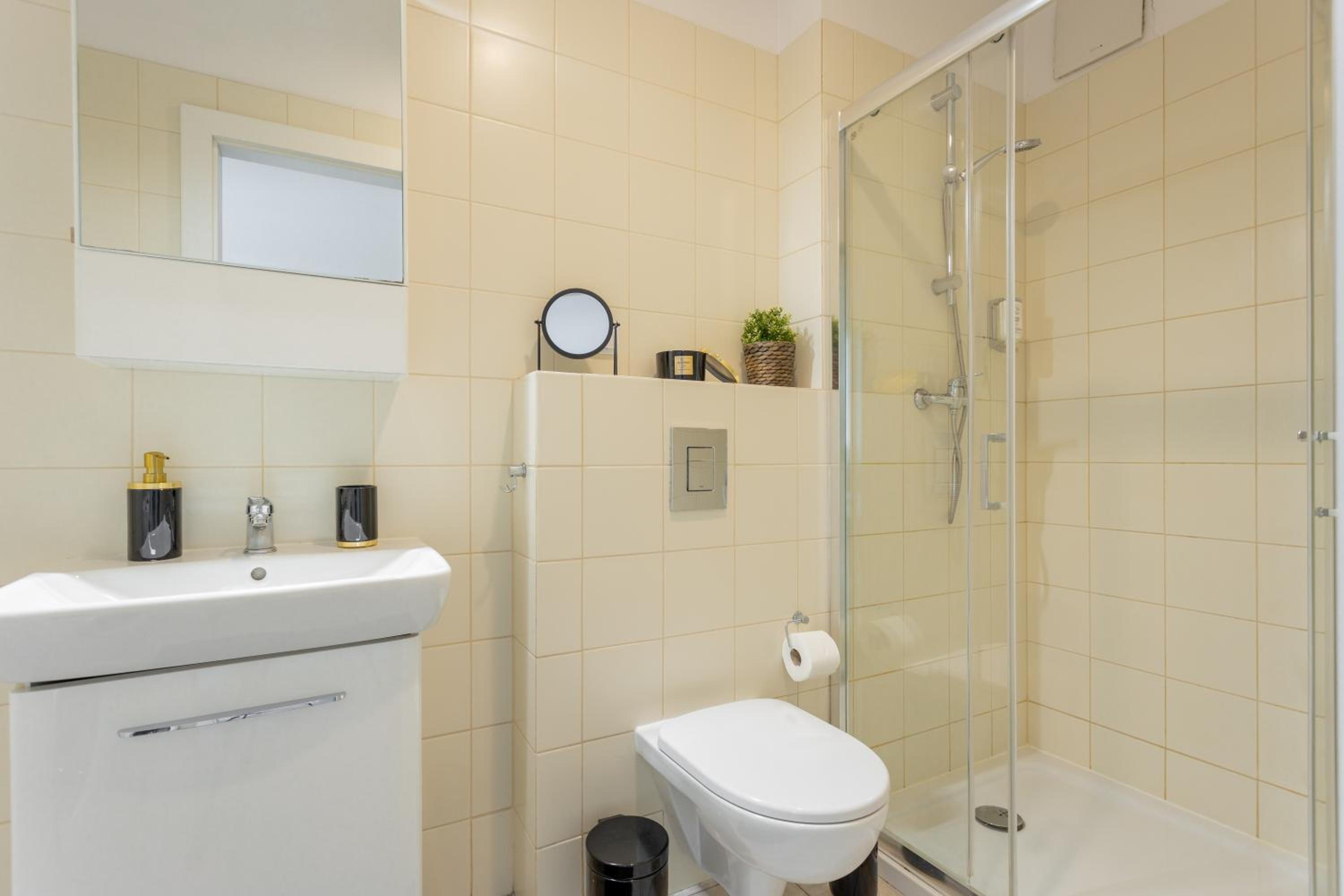 Urban Chic - Modern and Cozy - Central Location - Pereca