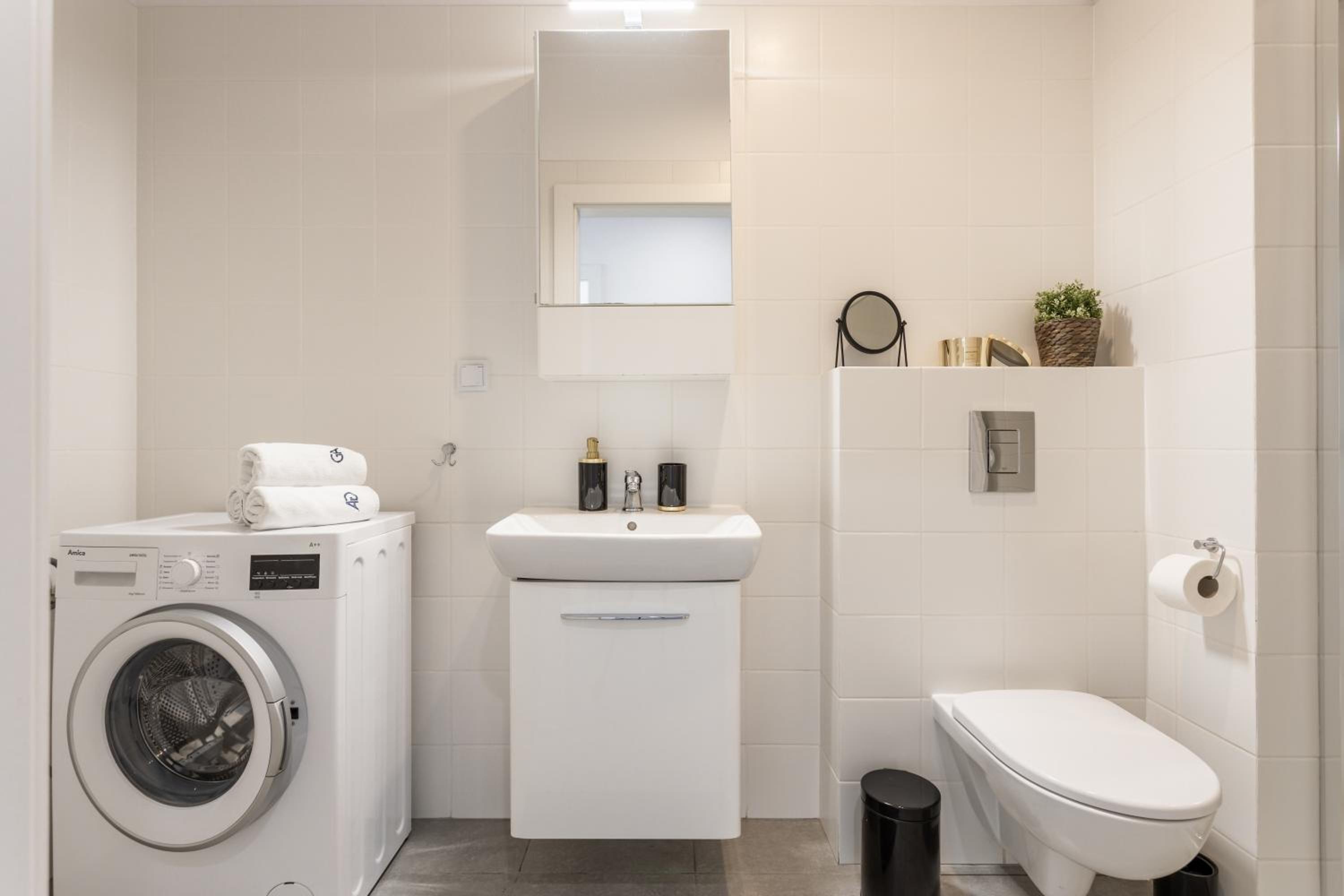 Urban Chic - Modern and Cozy - Central Location - Pereca
