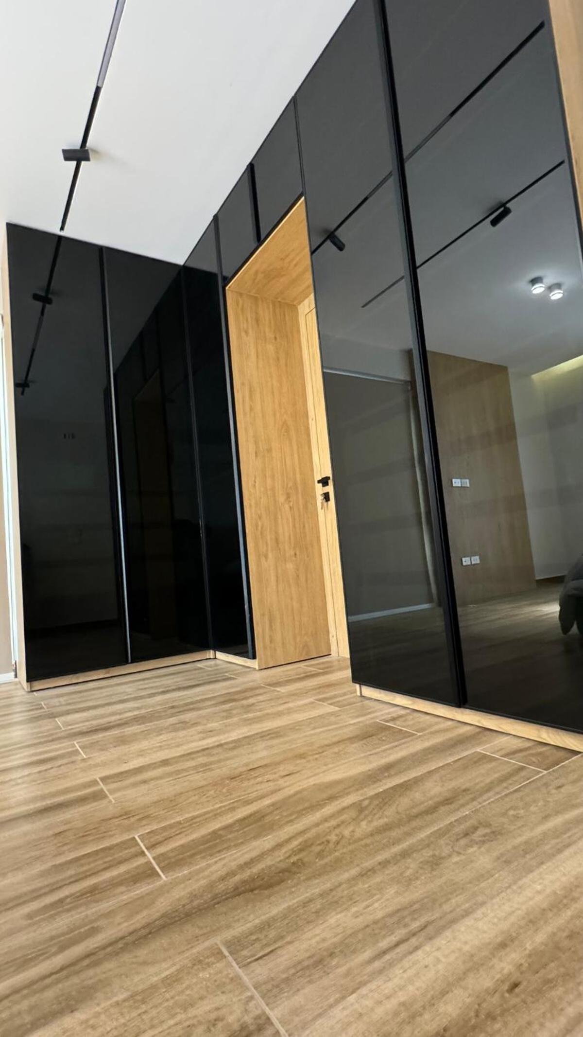Three bedroom apartment with a distinctive design- شقه بتصميم مميز