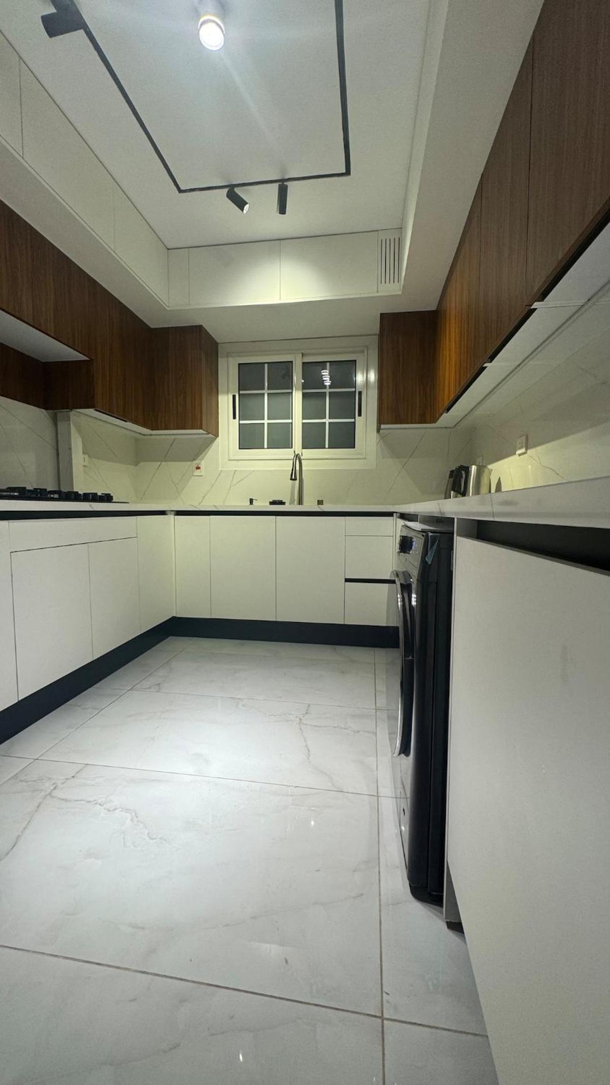 Three bedroom apartment with a distinctive design- شقه بتصميم مميز