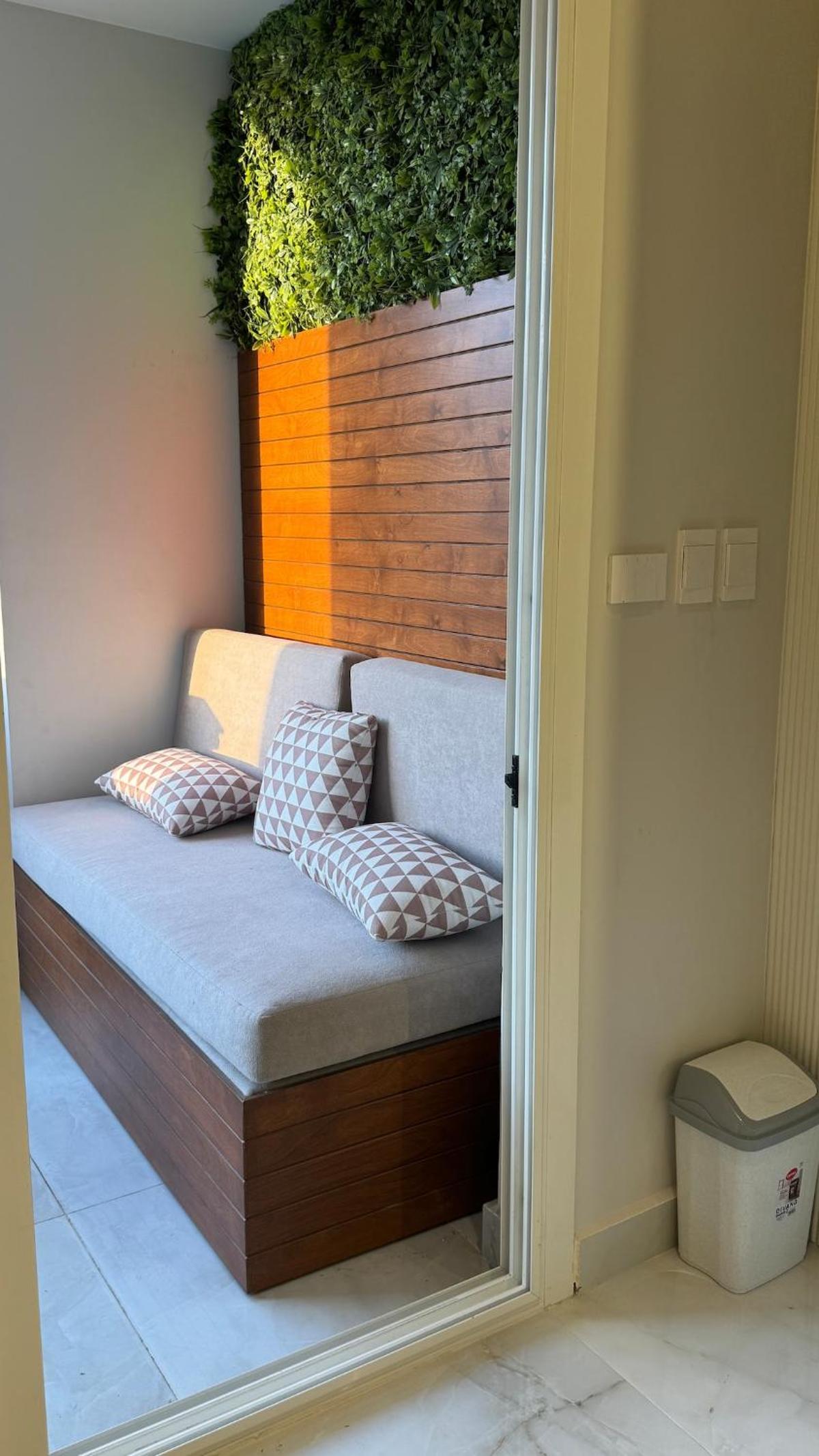 Three bedroom apartment with a distinctive design- شقه بتصميم مميز