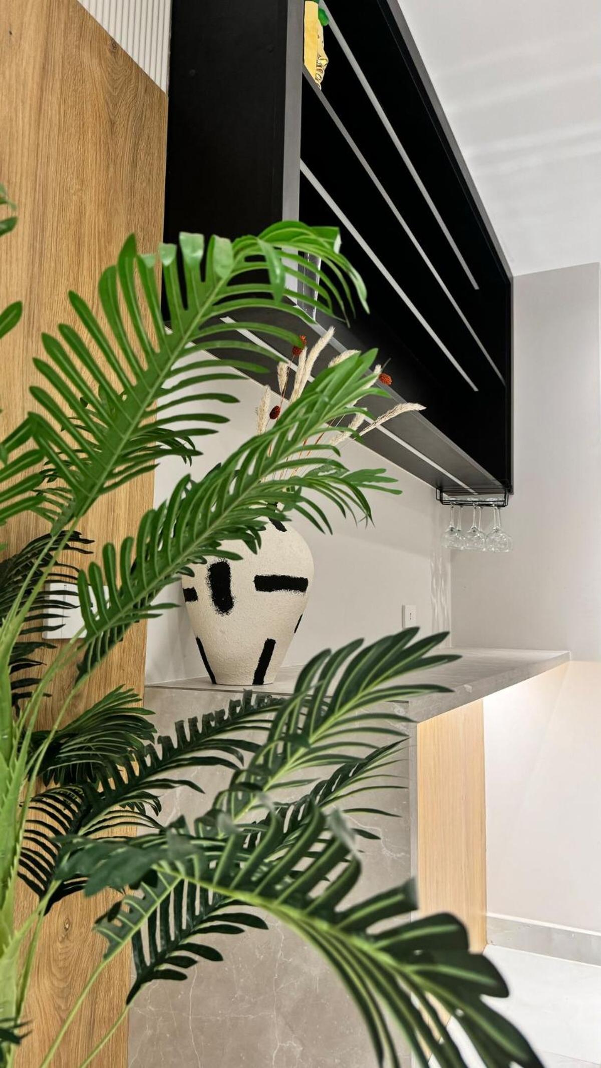 Three bedroom apartment with a distinctive design- شقه بتصميم مميز