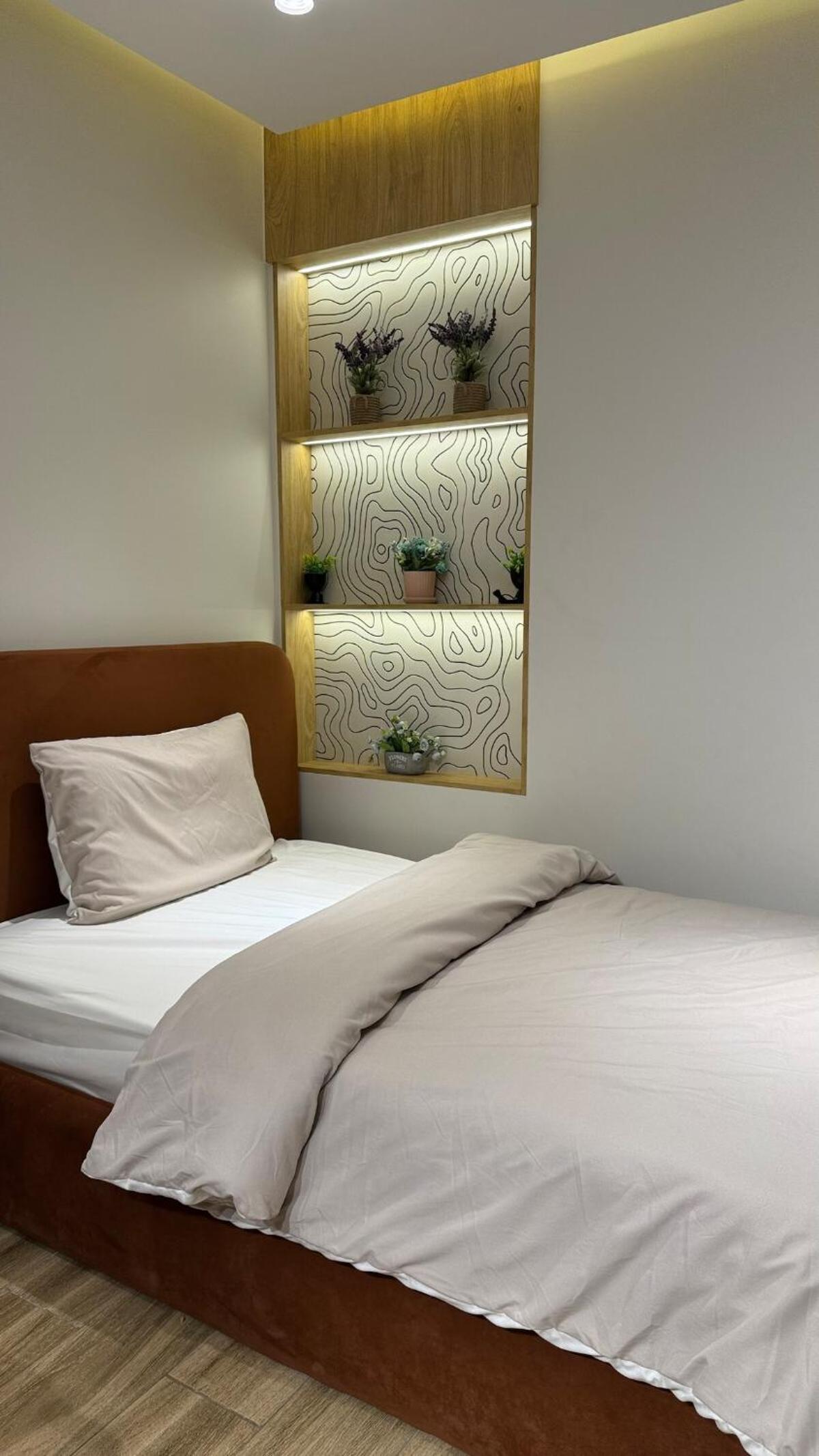 Three bedroom apartment with a distinctive design- شقه بتصميم مميز