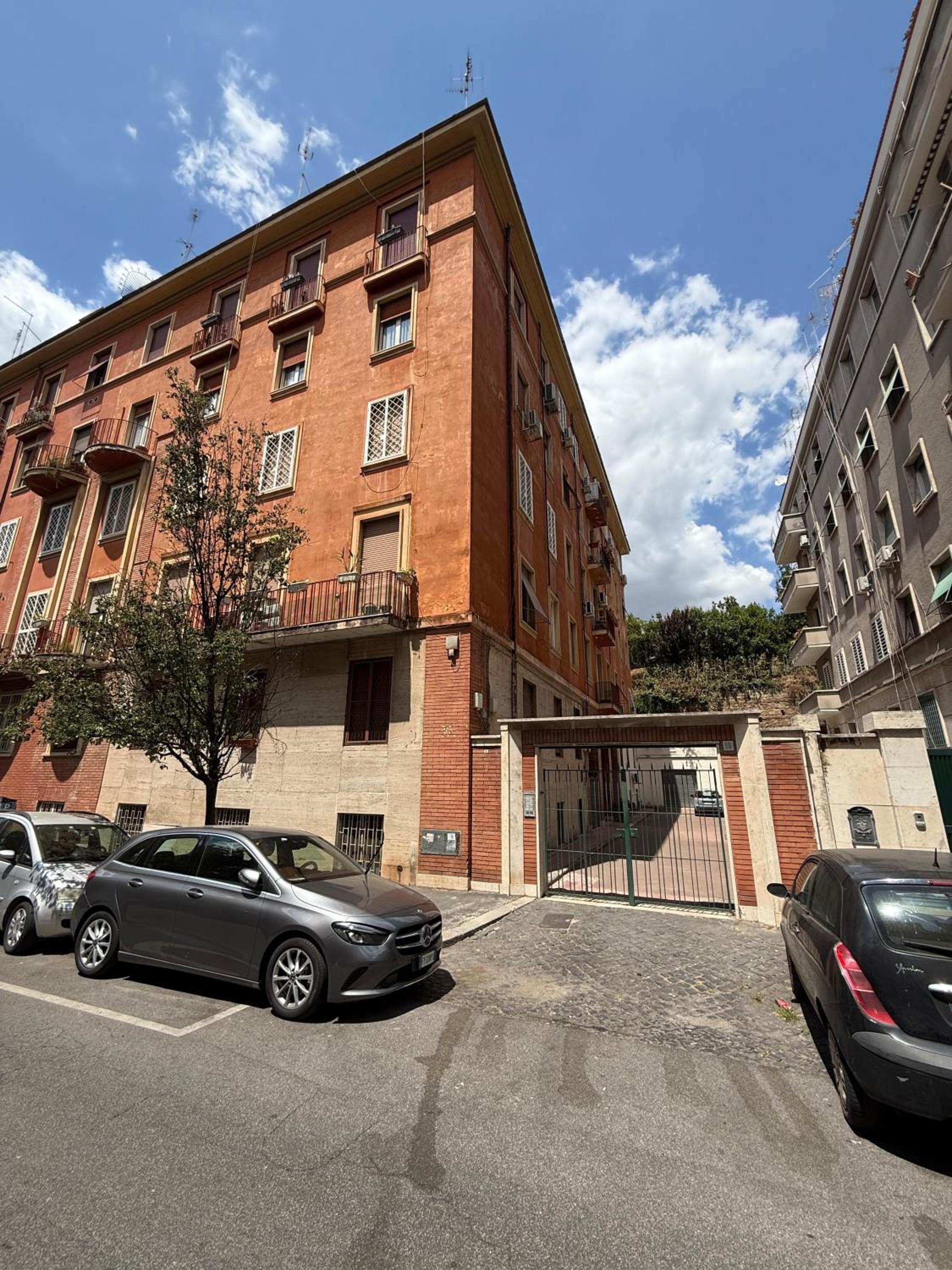 Apartment Aurum Colosseum