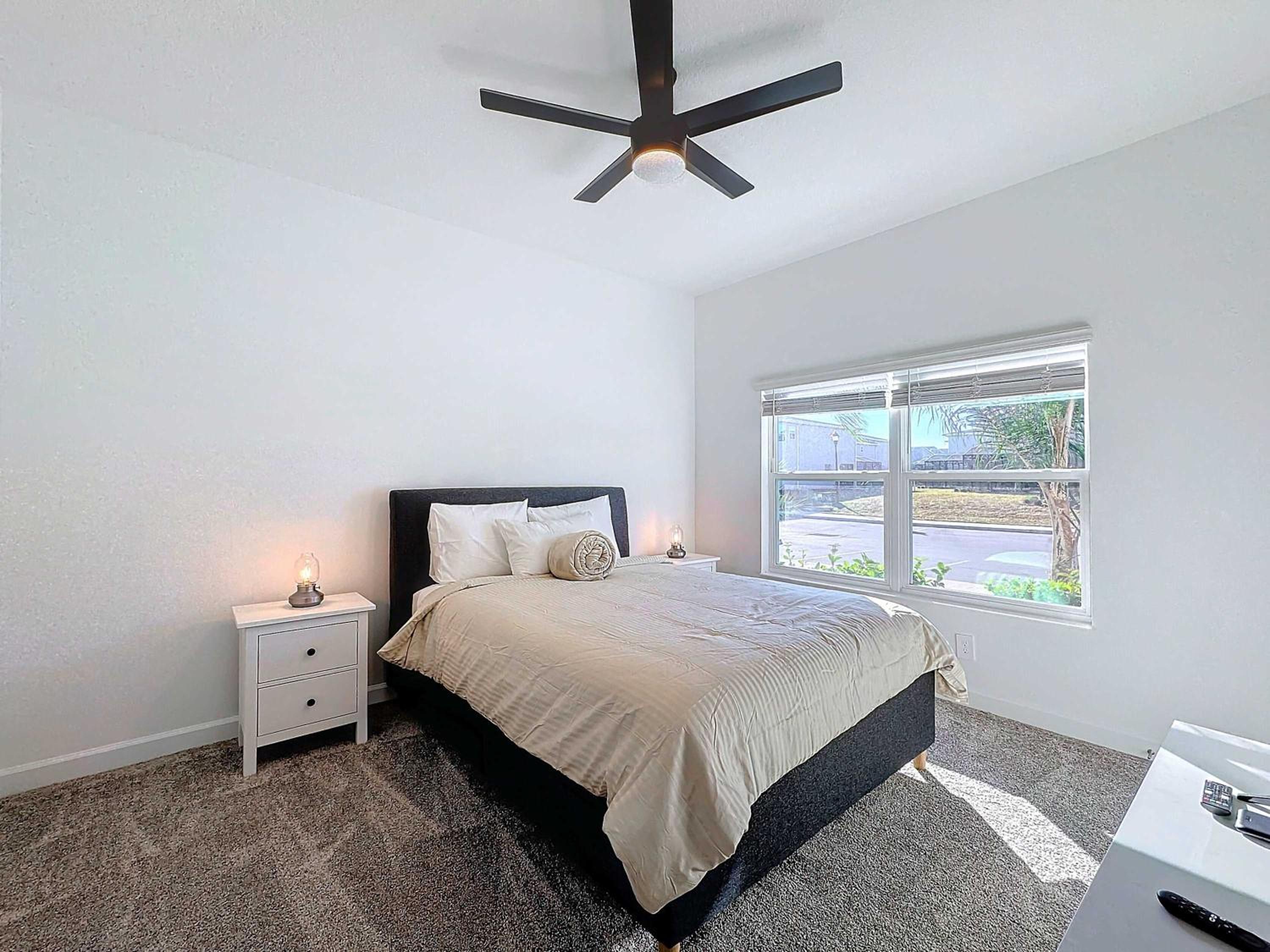 Incredible Family Retreat with PS5 Private Pool and access to 2 Clubhouses