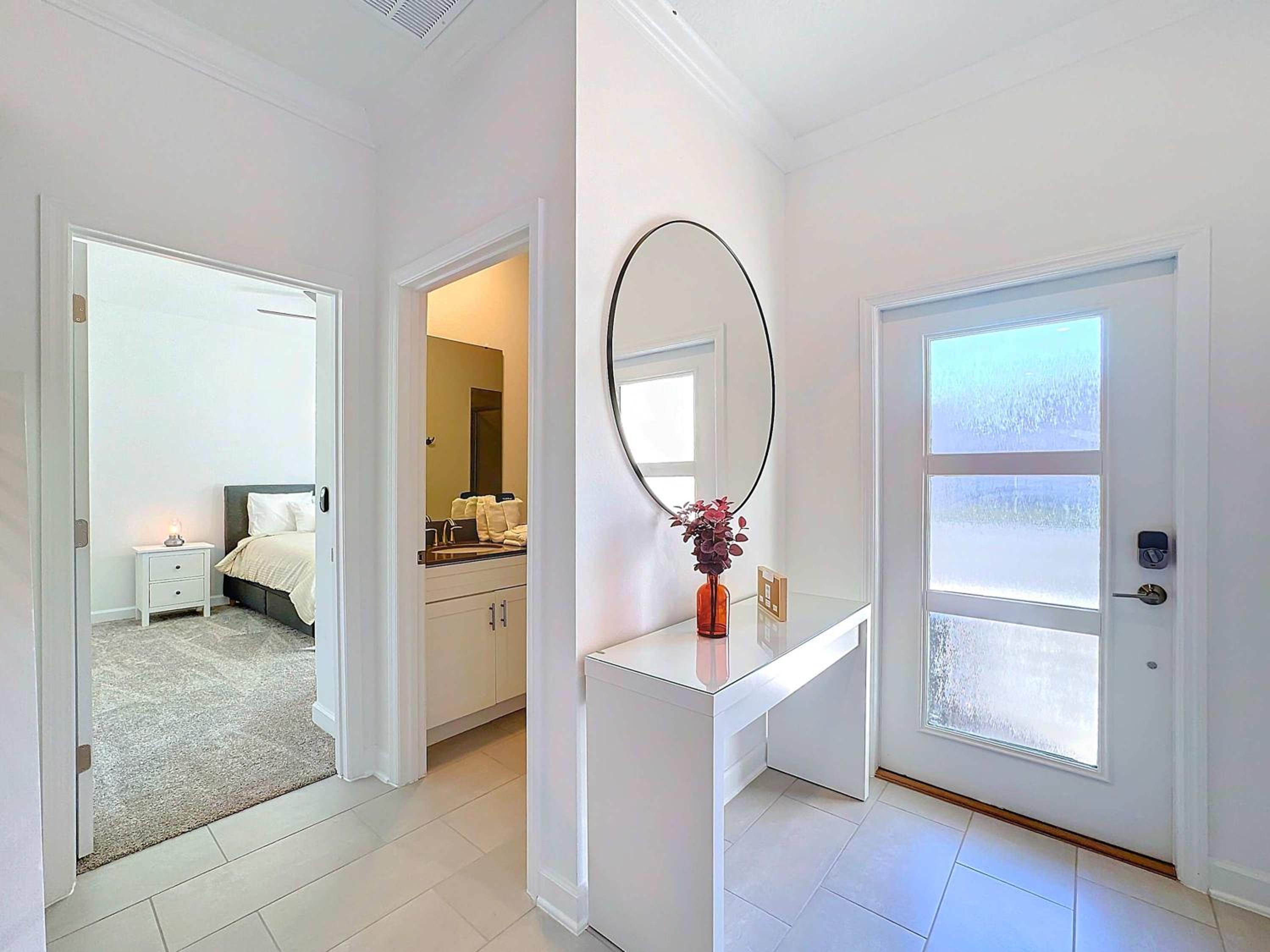 Incredible Family Retreat with PS5 Private Pool and access to 2 Clubhouses