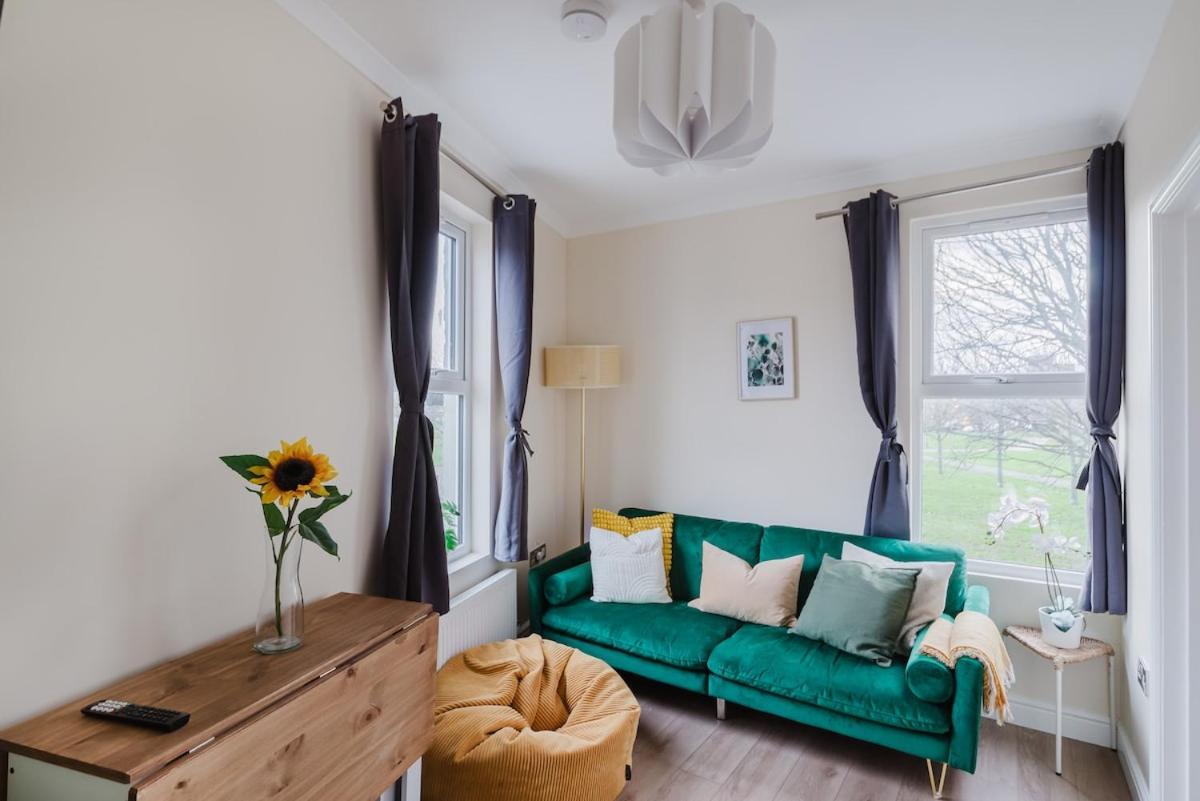 Business and Contractor stays 50OFF Monthly 3 Bed Sleeps 7