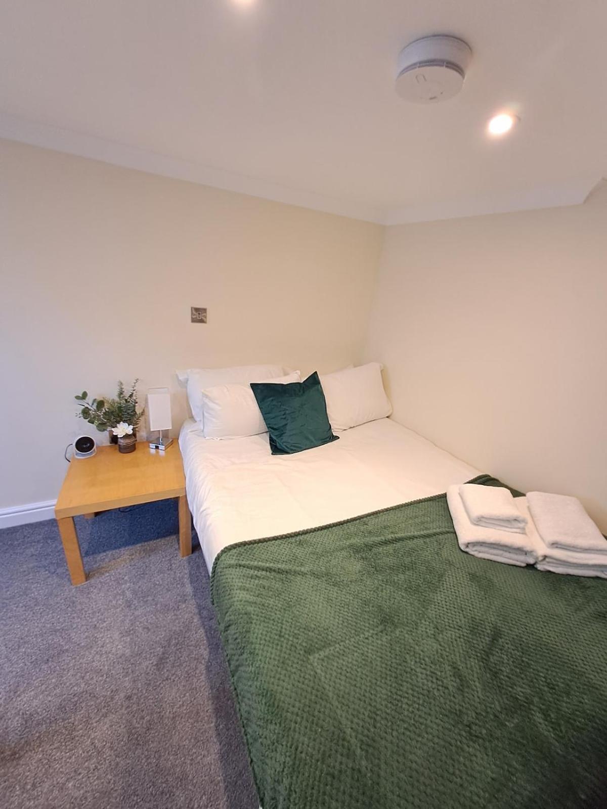 Business and Contractor stays 50OFF Monthly 3 Bed Sleeps 7