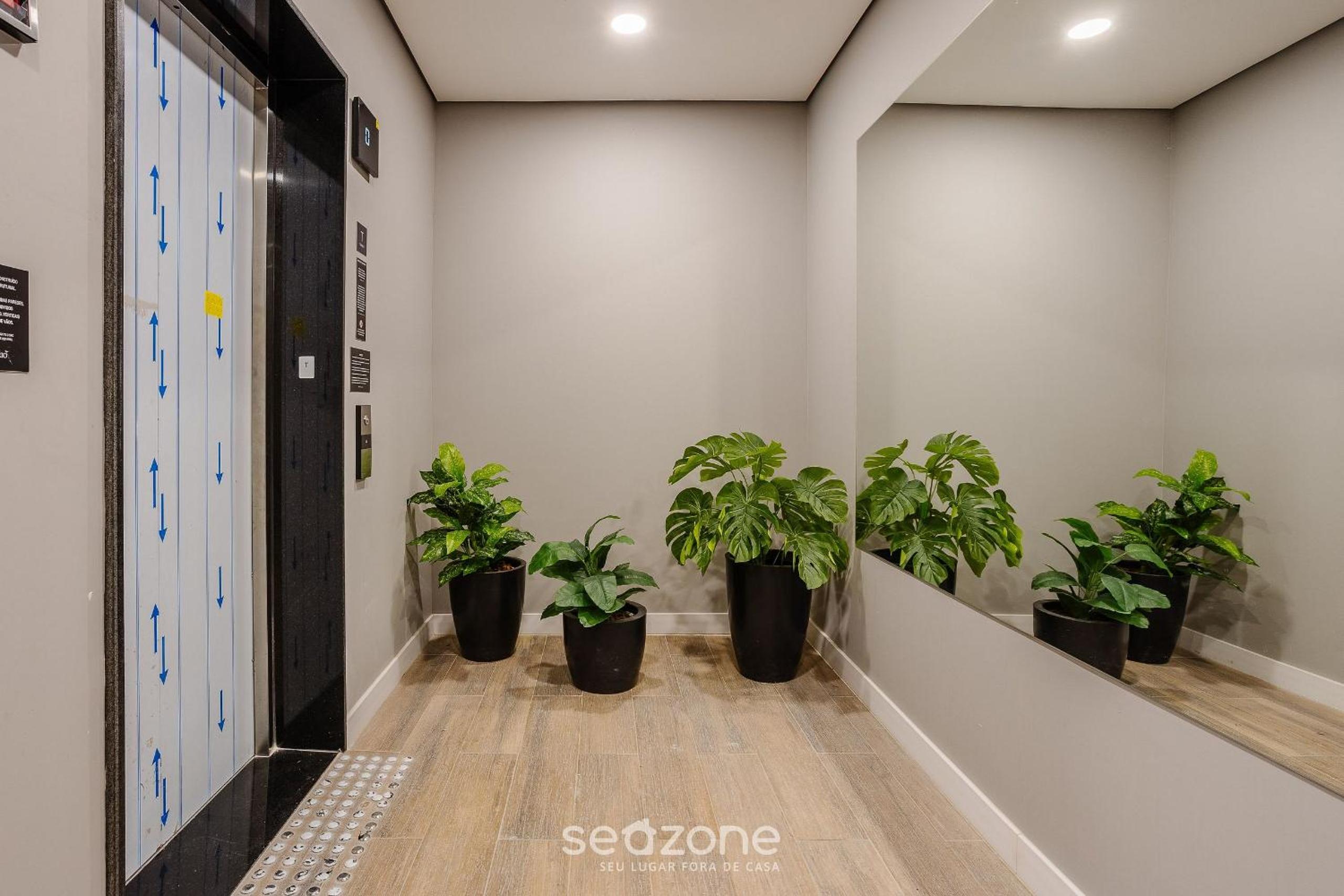 Modern Studios 500m from the Metro in Pinheiros - CPM