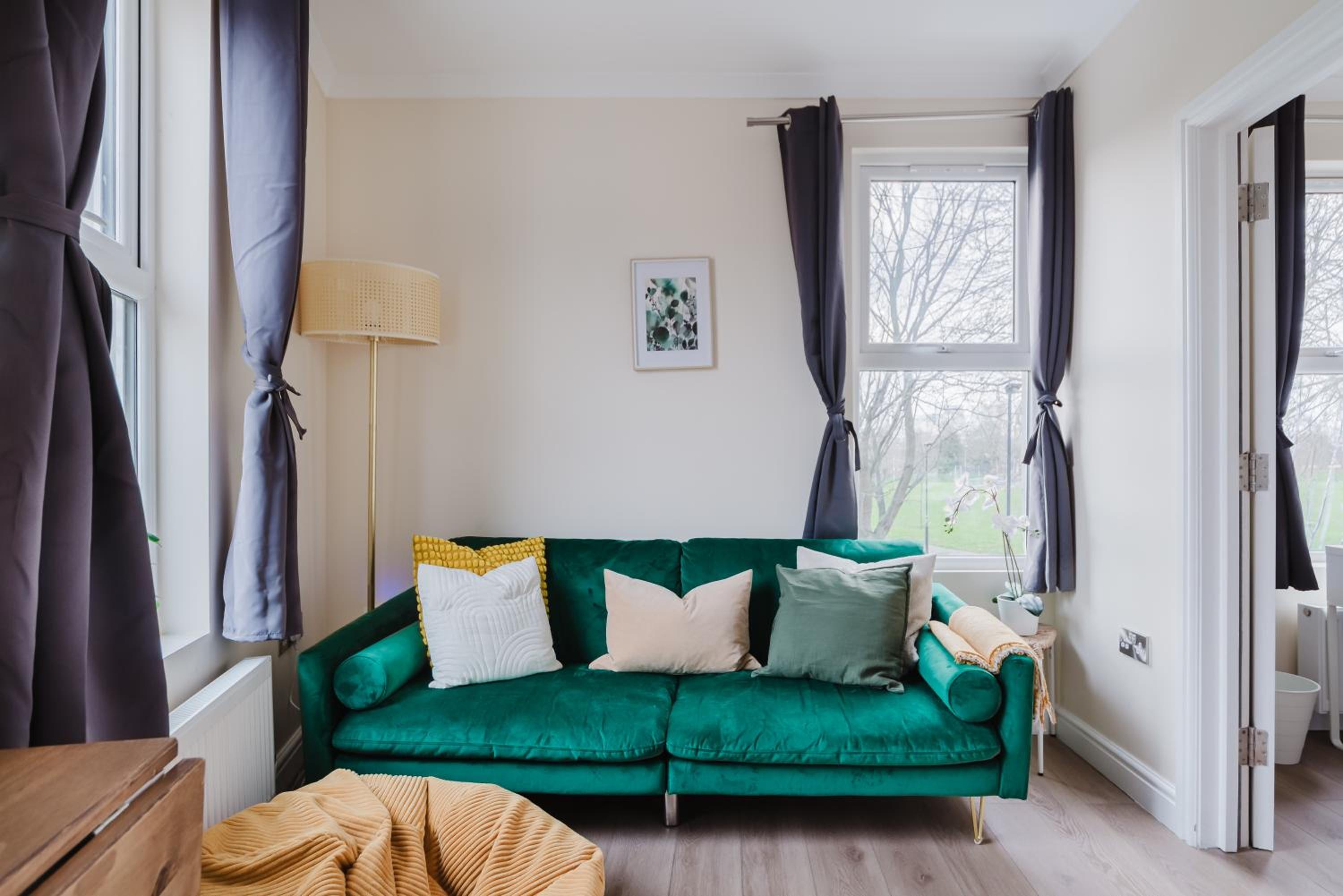 Business and Contractor stays 50OFF Monthly 3 Bed Sleeps 7