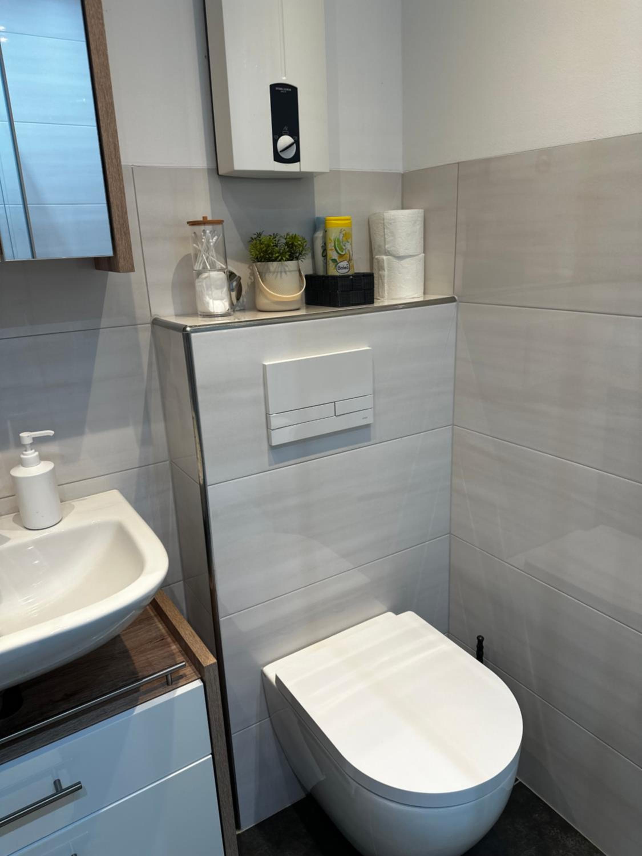 Schönes Apartment 1,5 Zimmer mit Balkon in Frintrop Essen