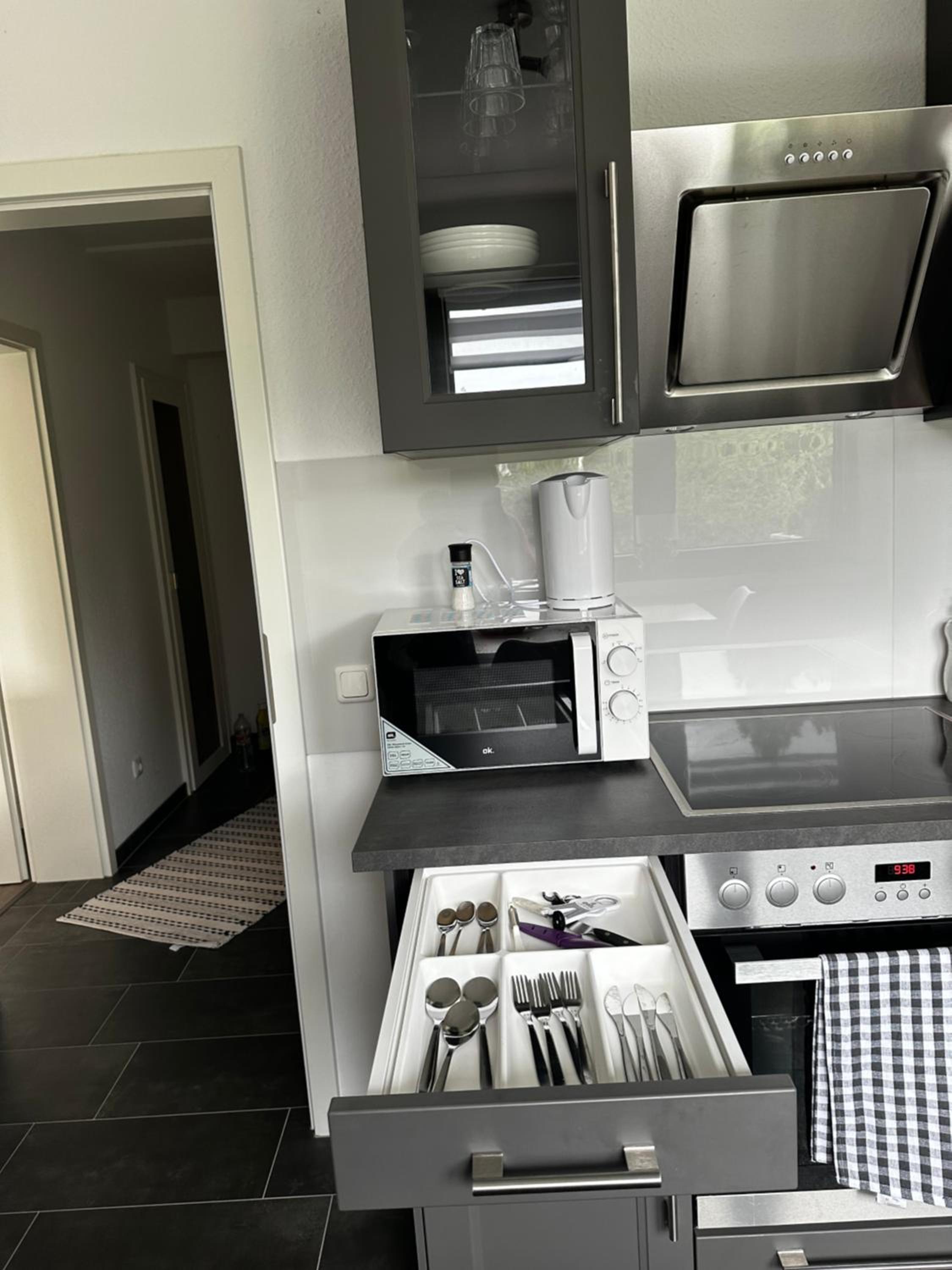Schönes Apartment 1,5 Zimmer mit Balkon in Frintrop Essen