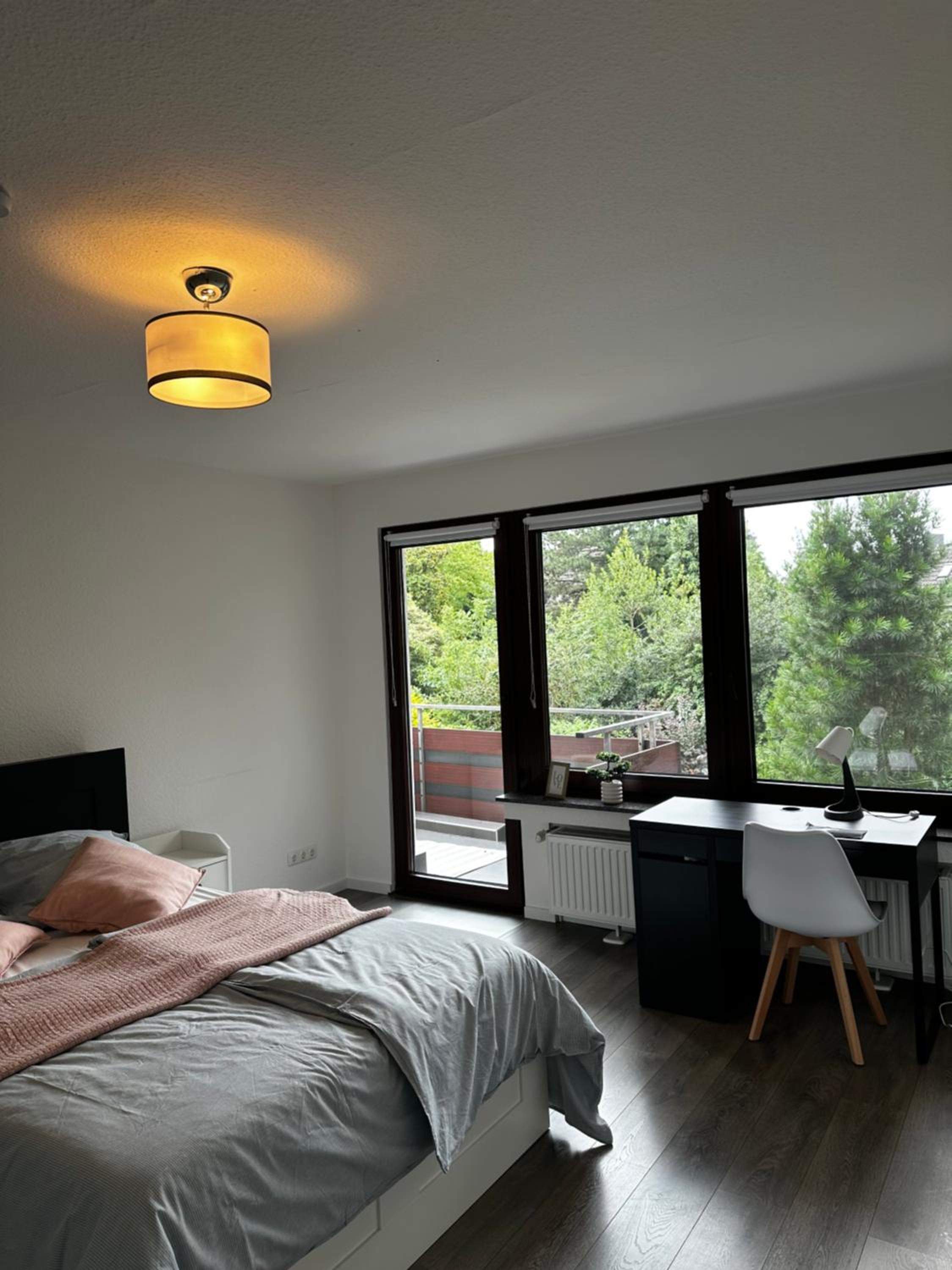 Schönes Apartment 1,5 Zimmer mit Balkon in Frintrop Essen