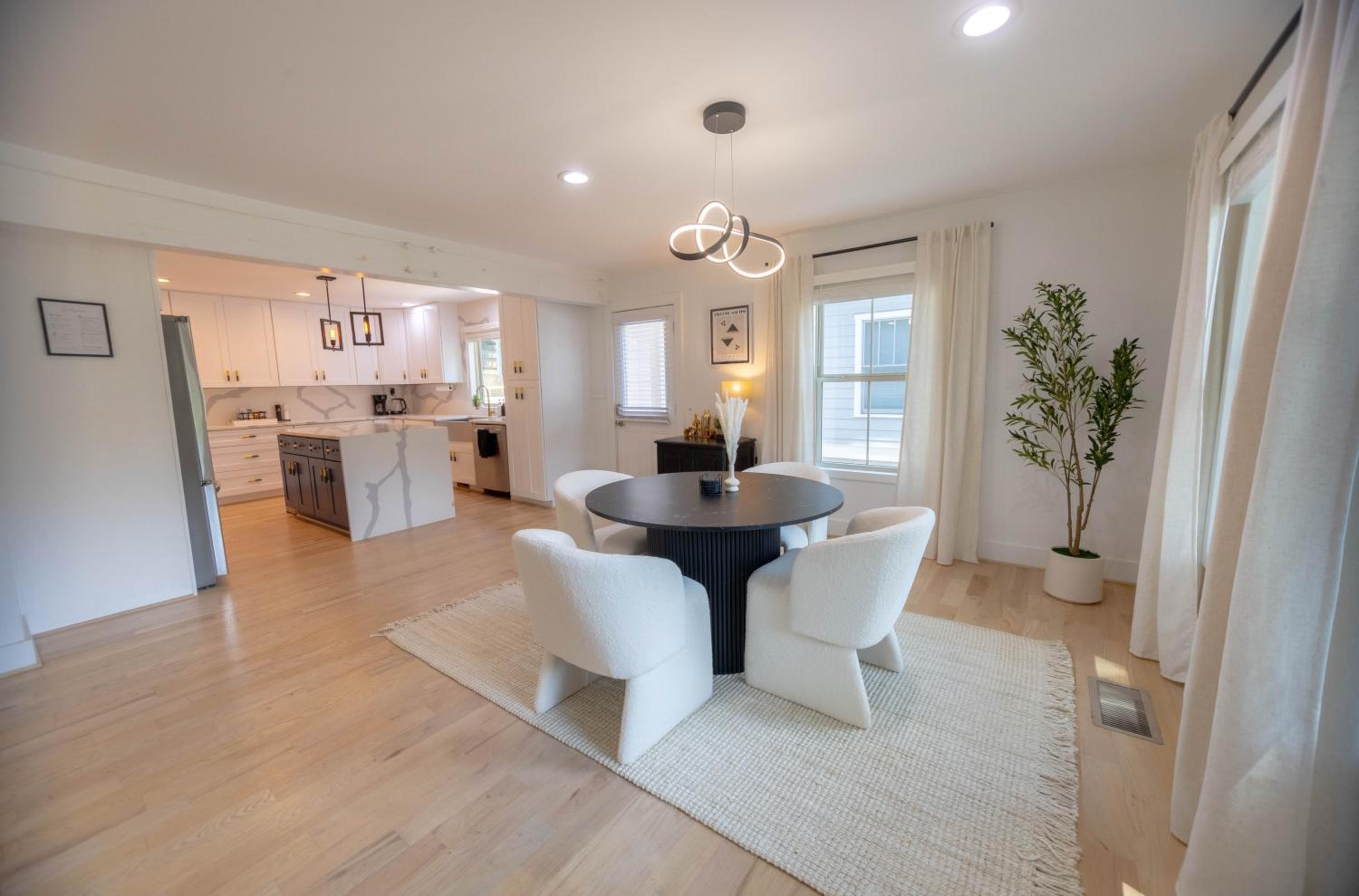 Luxury ATL Home Near East Lake Golf & Beltline