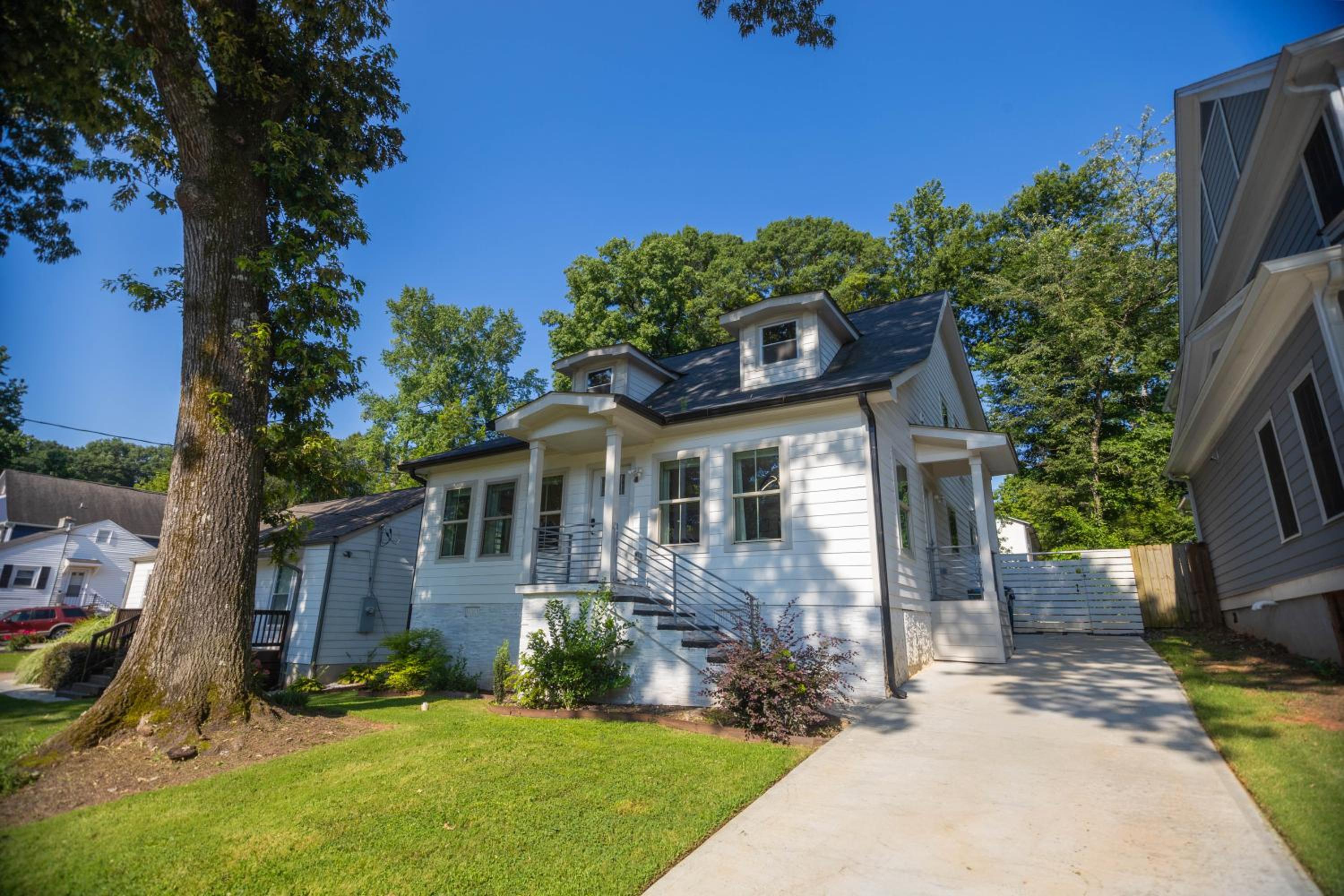 Luxury ATL Home Near East Lake Golf & Beltline