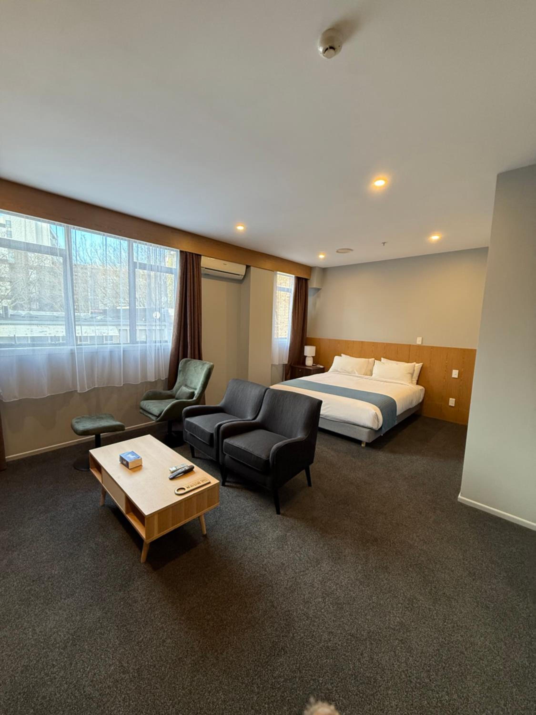 Goodview Hotel