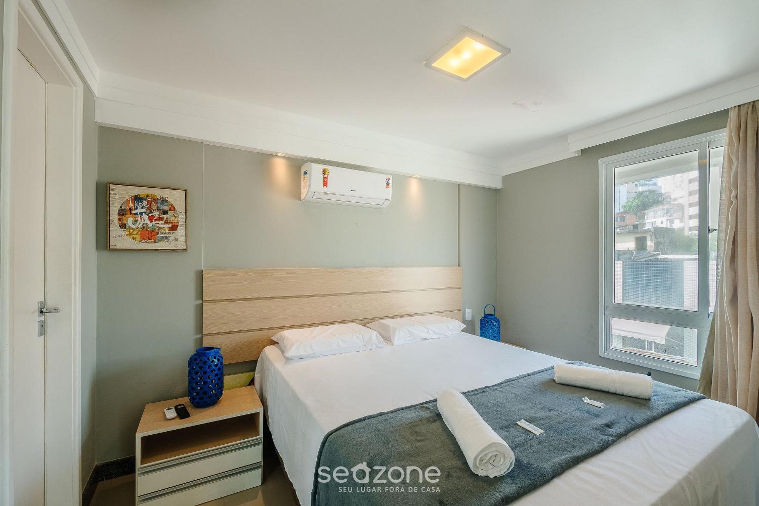 Apt w Jacuzzi and Sea View in Rio Vermelho ENC0307