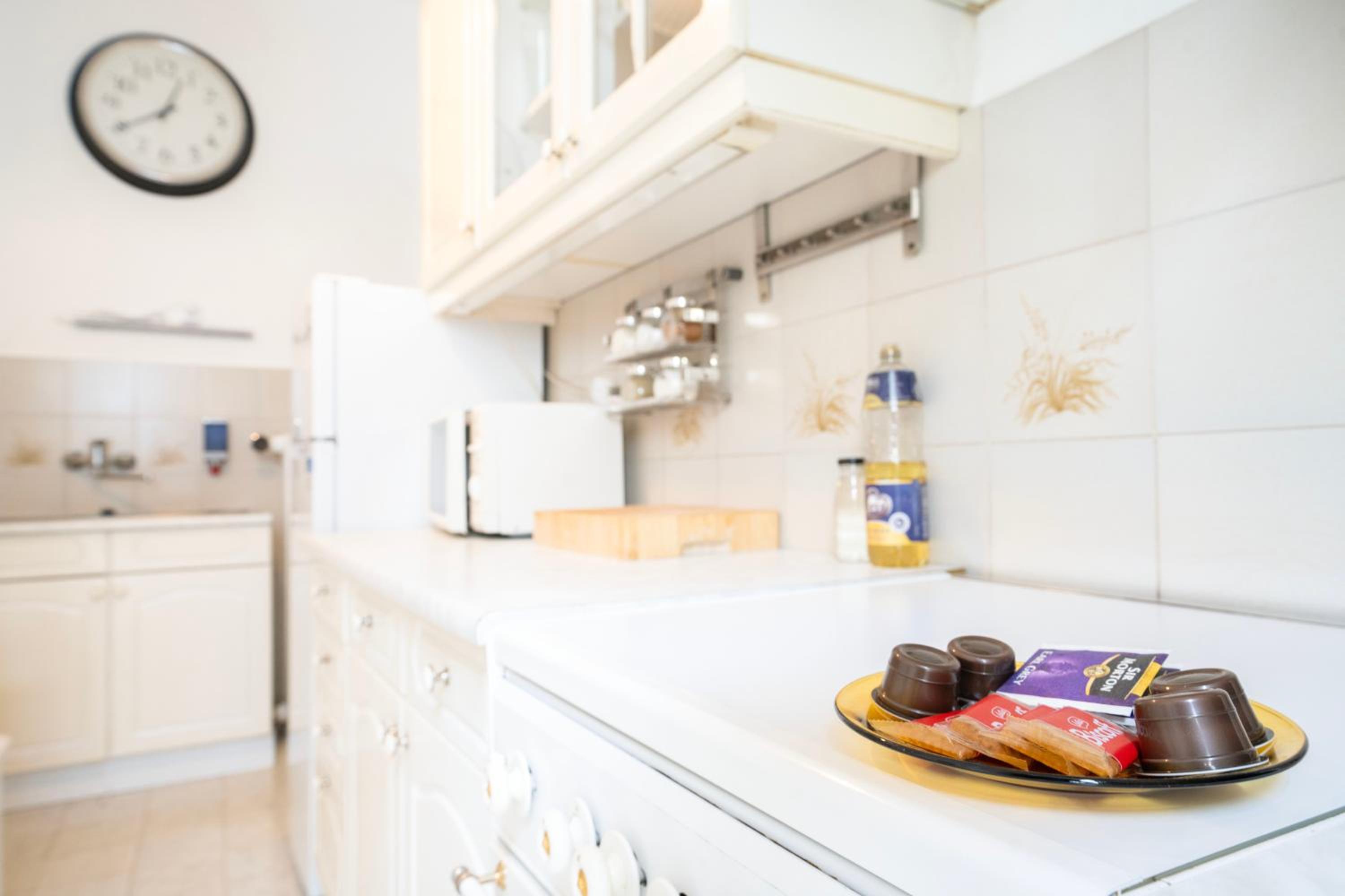 Pozsonyi Street 3BR, Balcony Family Retreat
