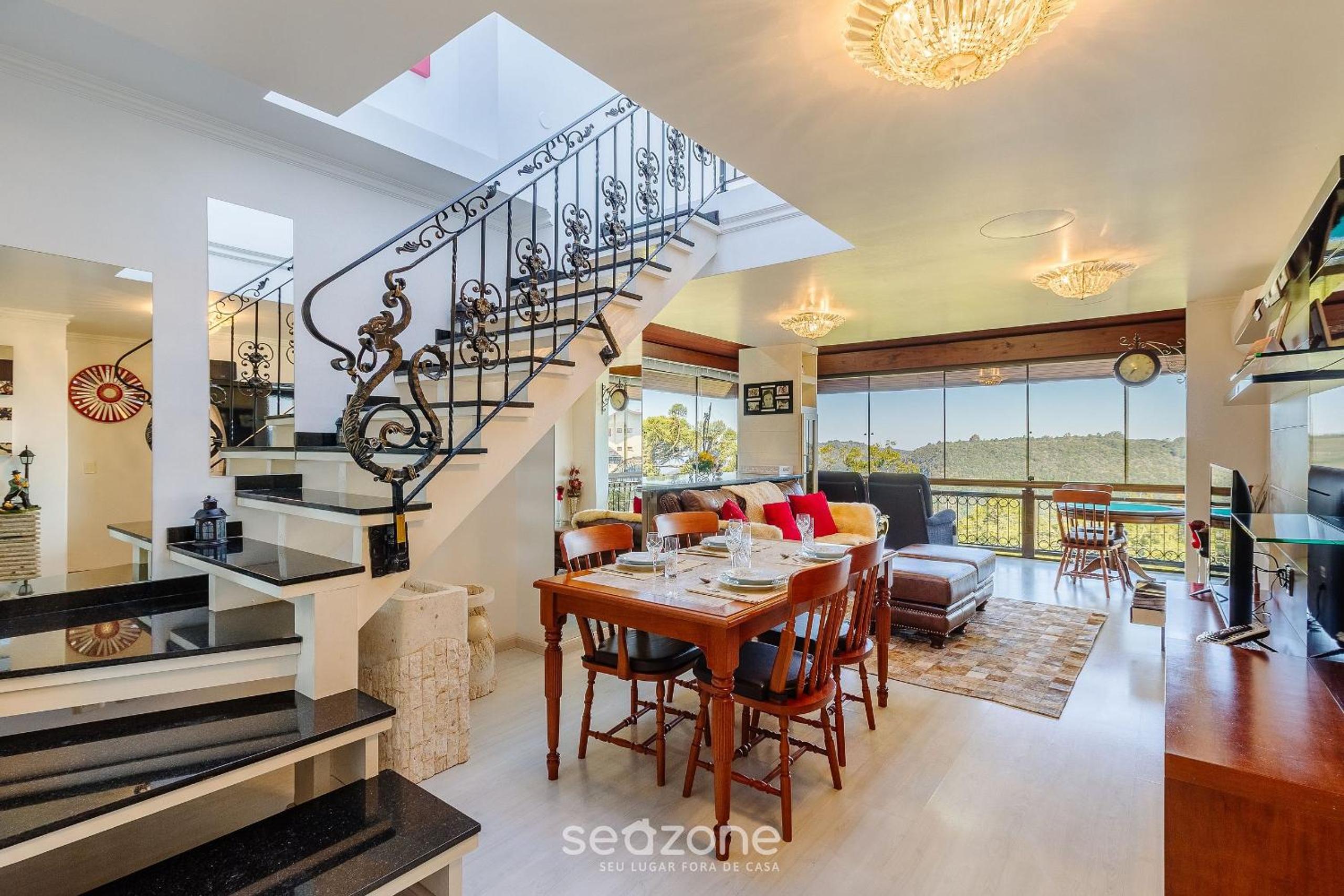 3 Bedroom Apartment with Mountain View RLU0302