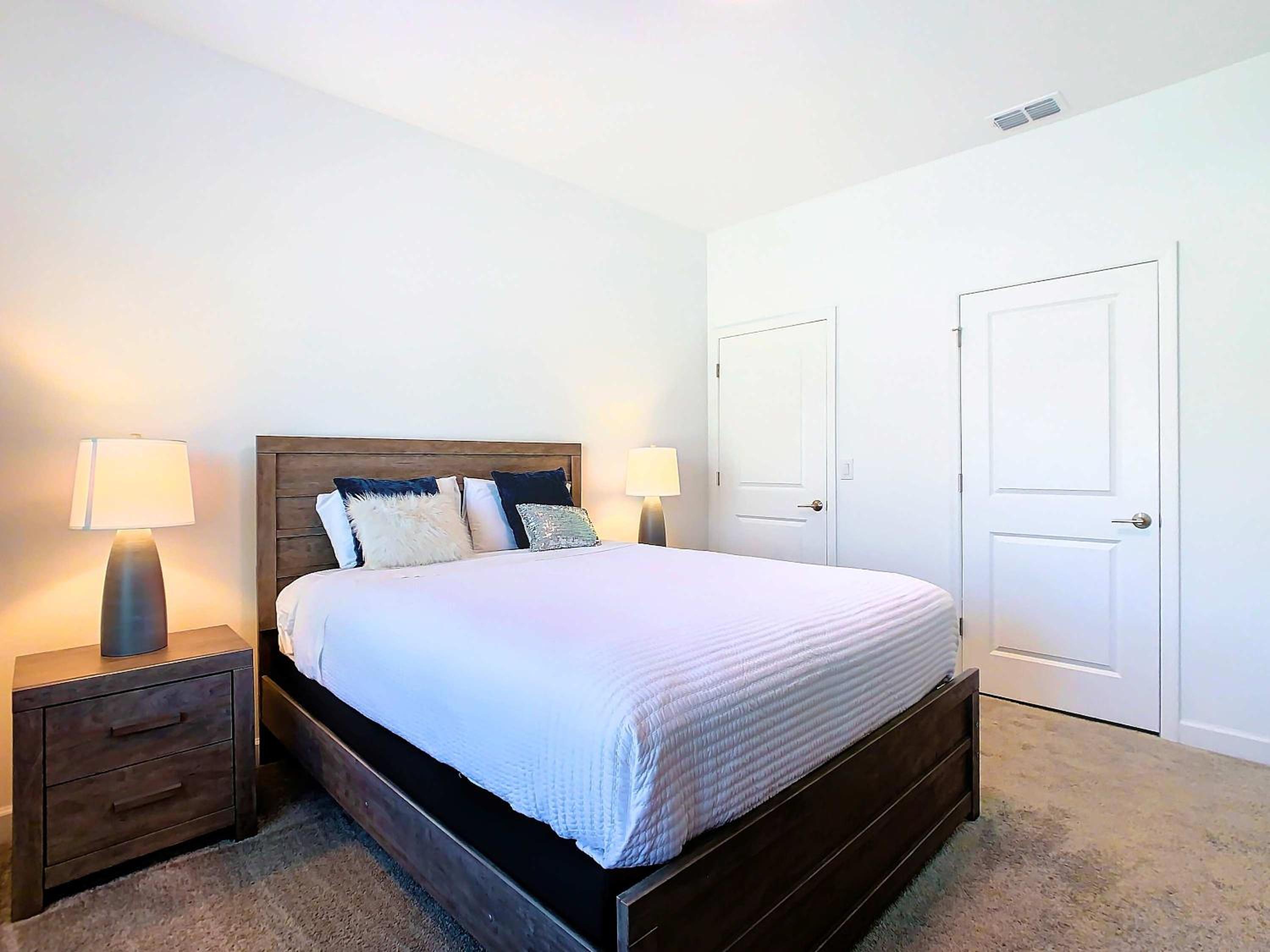 Family Oasis with Private Pool and access to 2 clubhouses - Free Waterpark