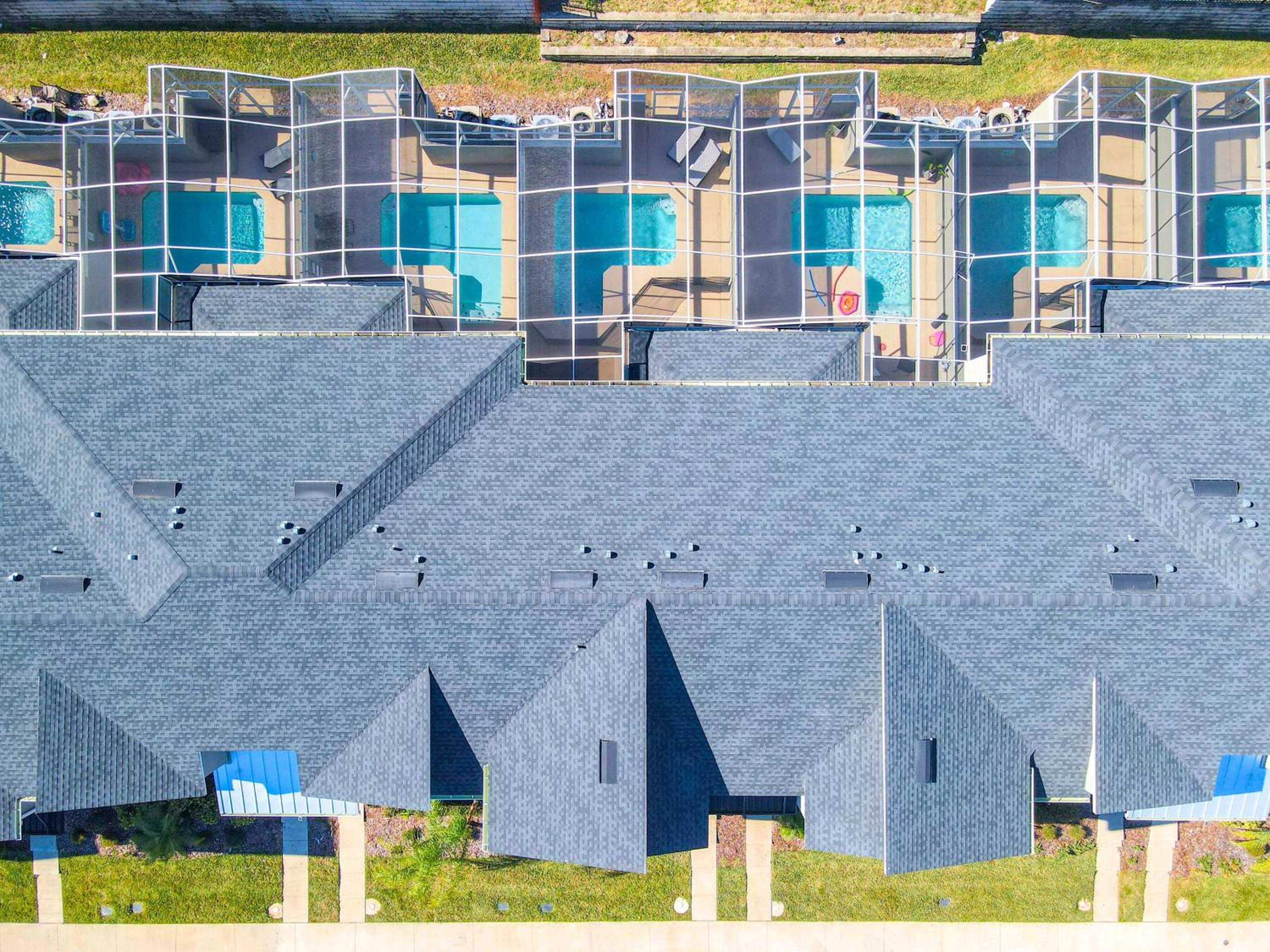 Family Oasis with Private Pool and access to 2 clubhouses - Free Waterpark