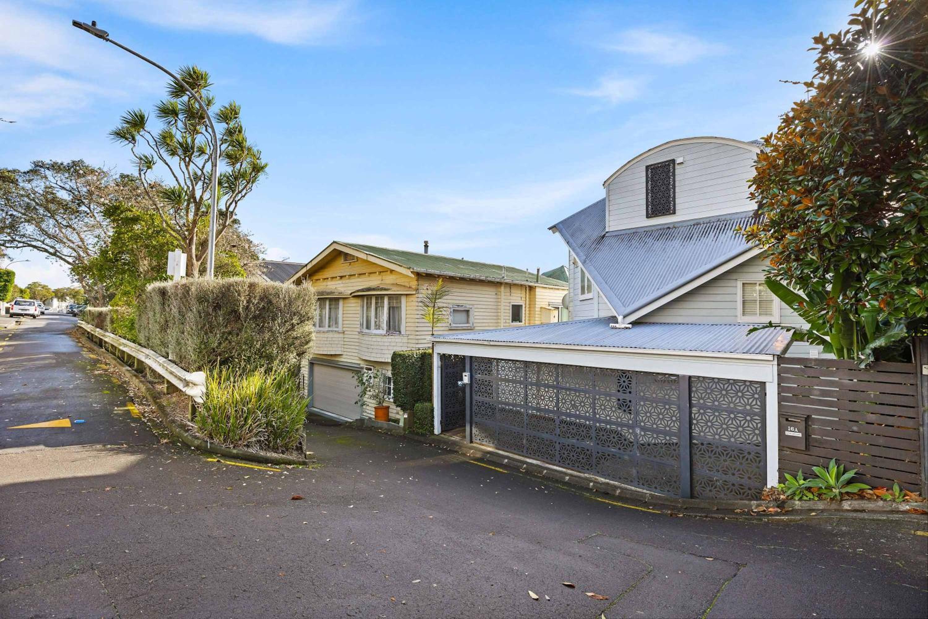 Charming 2BR Home Near City & Bay by Zodiak Stays