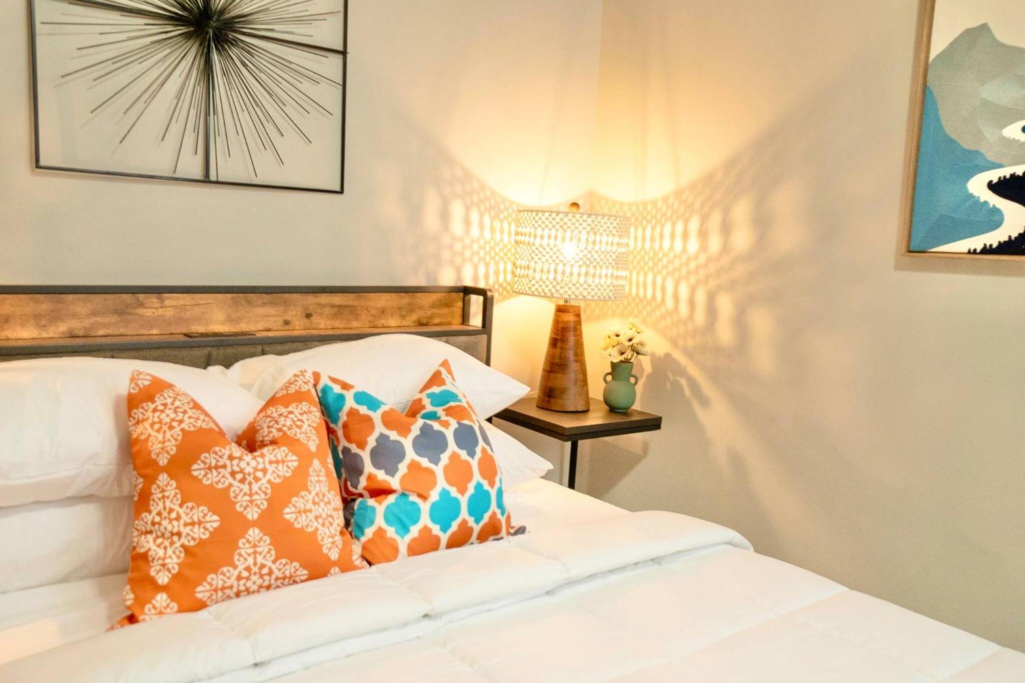 Urban Charm | Near EWR Airport Easy Access to NYC