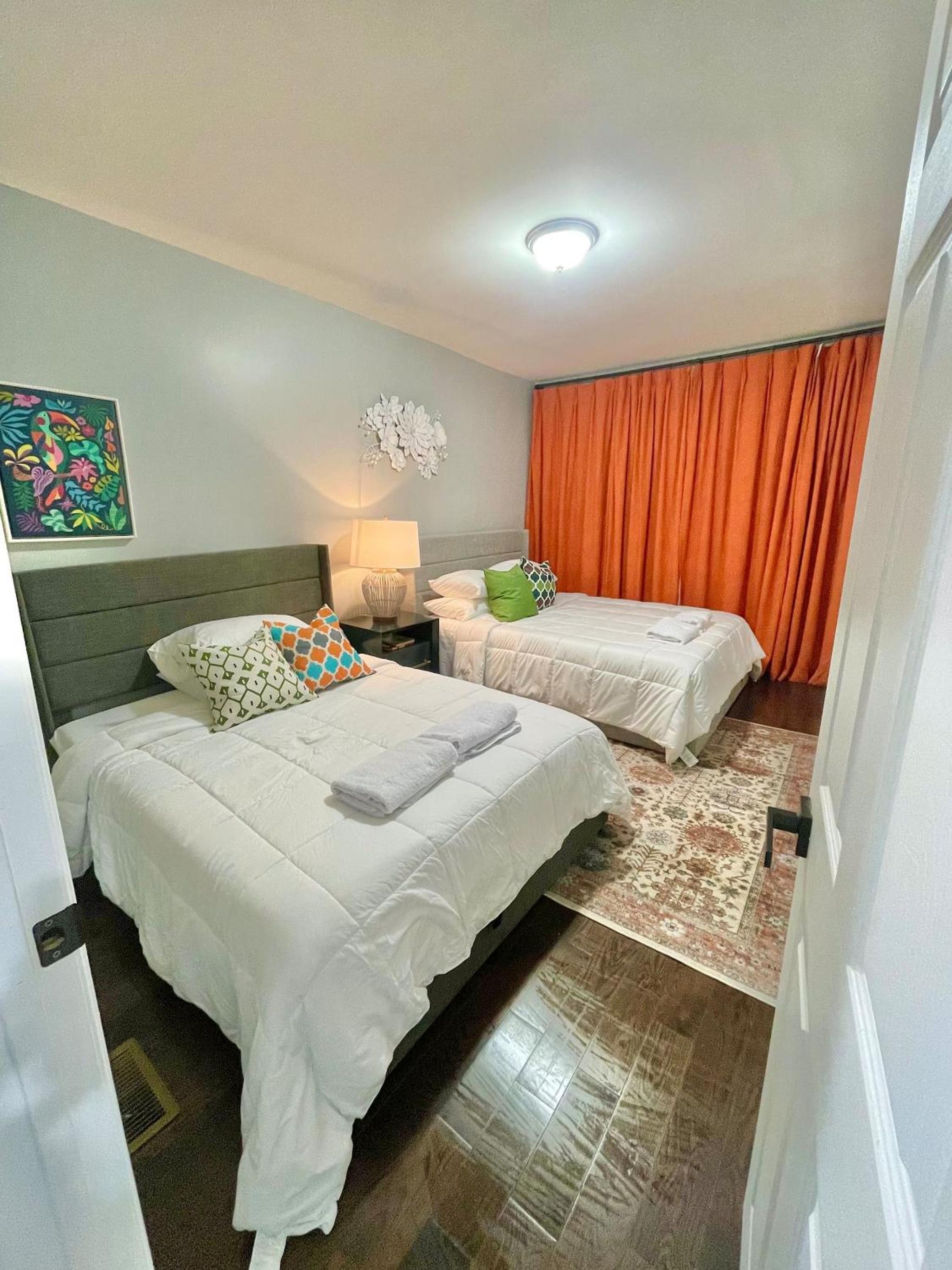 Urban Charm | Near EWR Airport Easy Access to NYC