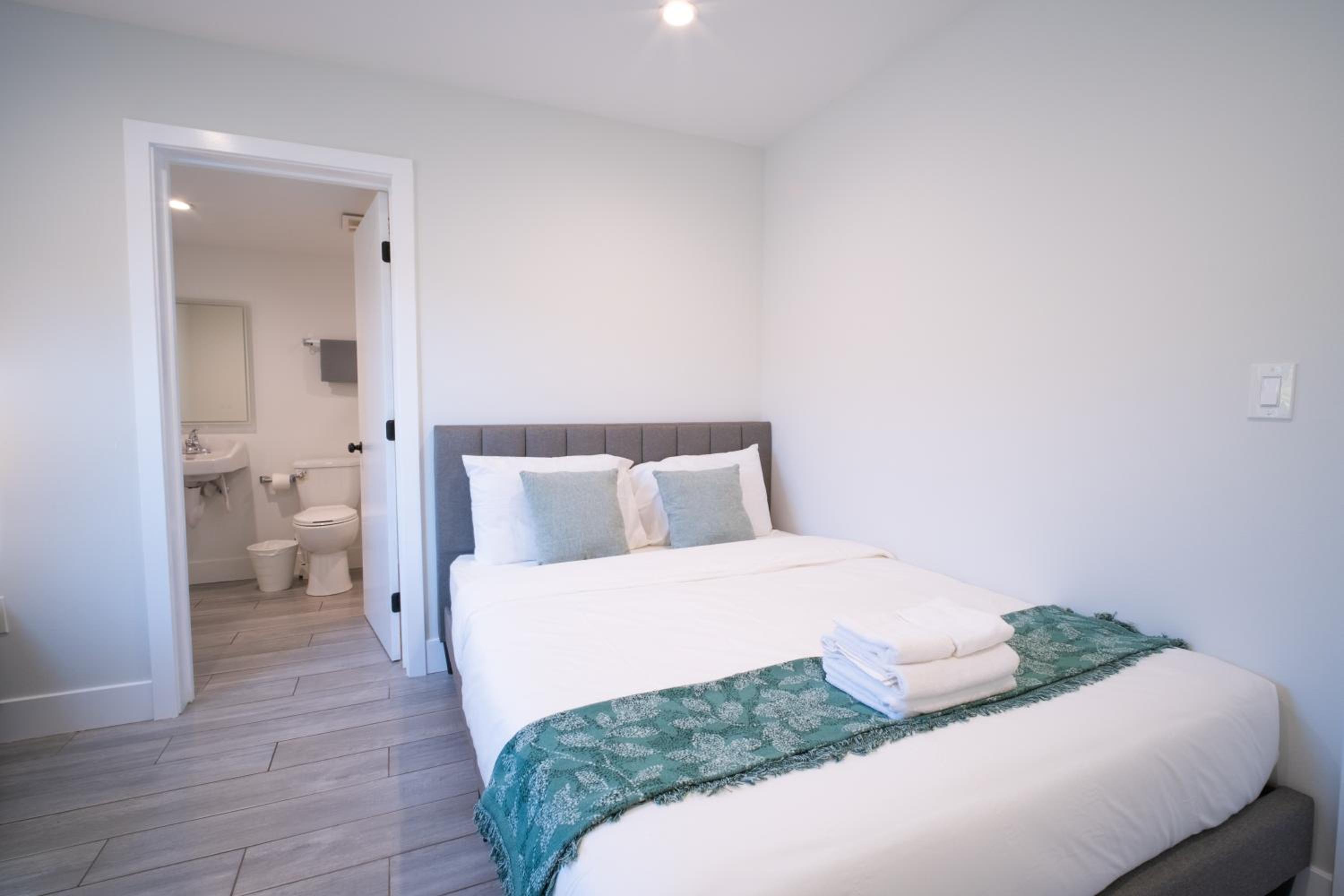 Stylish Private Ensuite Room near USC