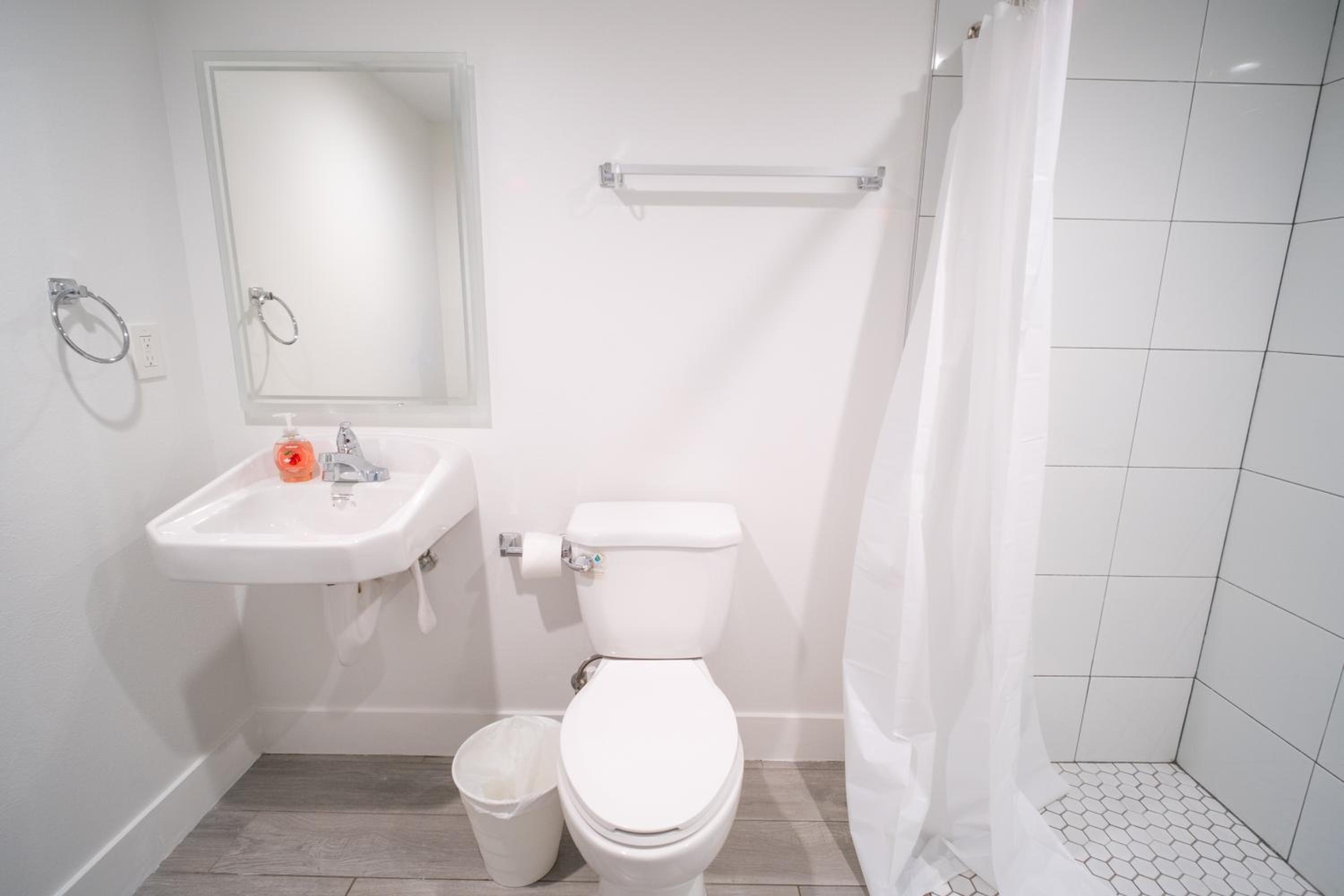 Stylish Private Ensuite Room near USC