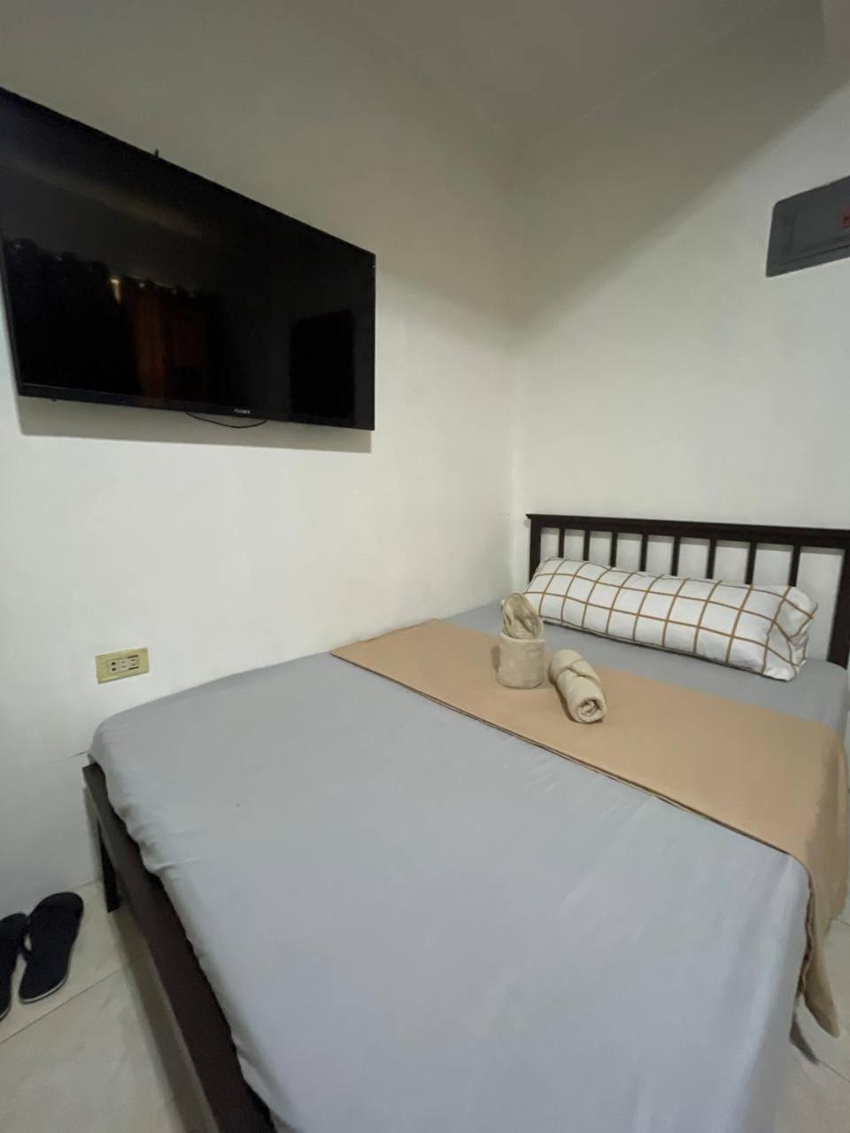 D and A Transient Inn Taguig