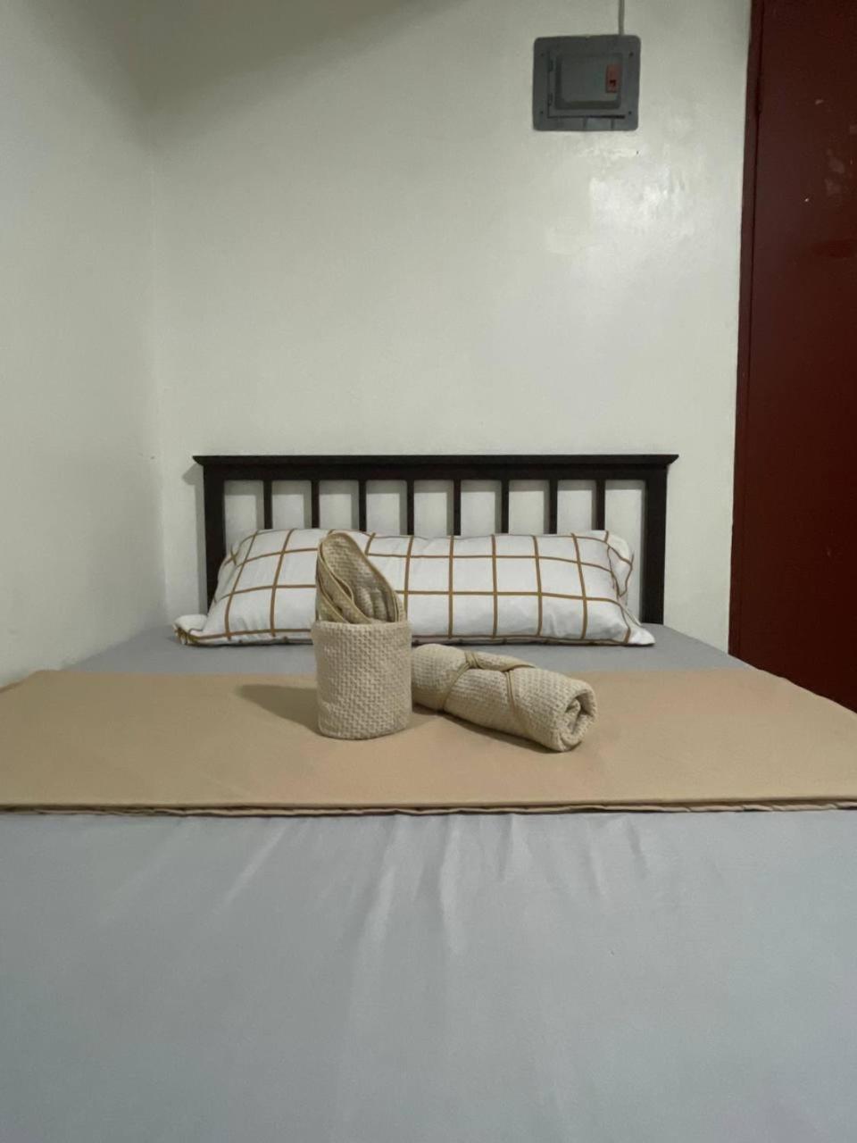 D and A Transient Inn Taguig