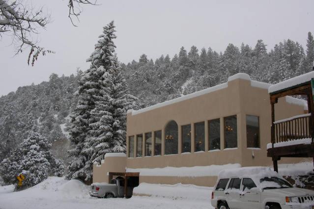Shady Brook Inn Village/Resort
