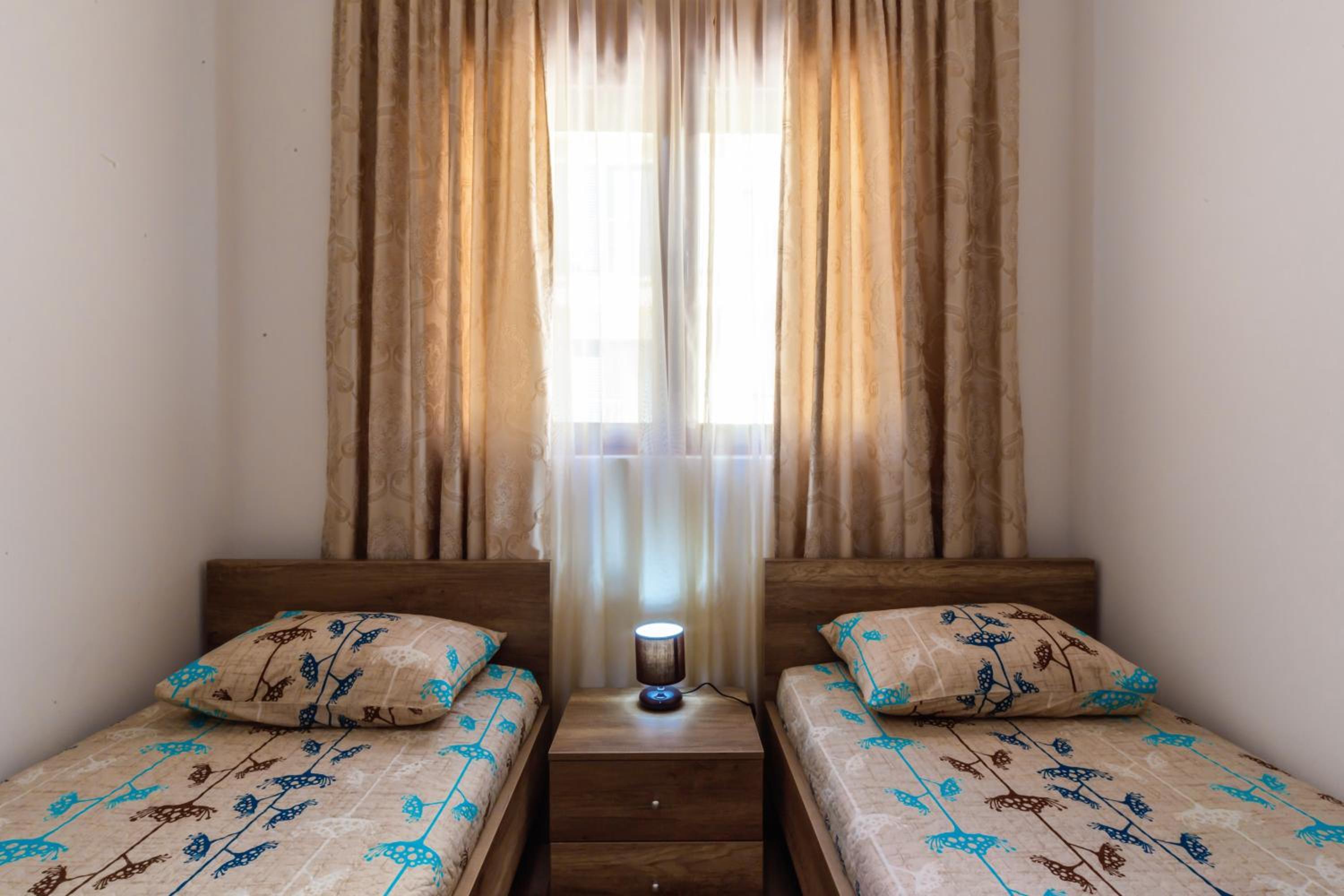 Opium Mar Apartments