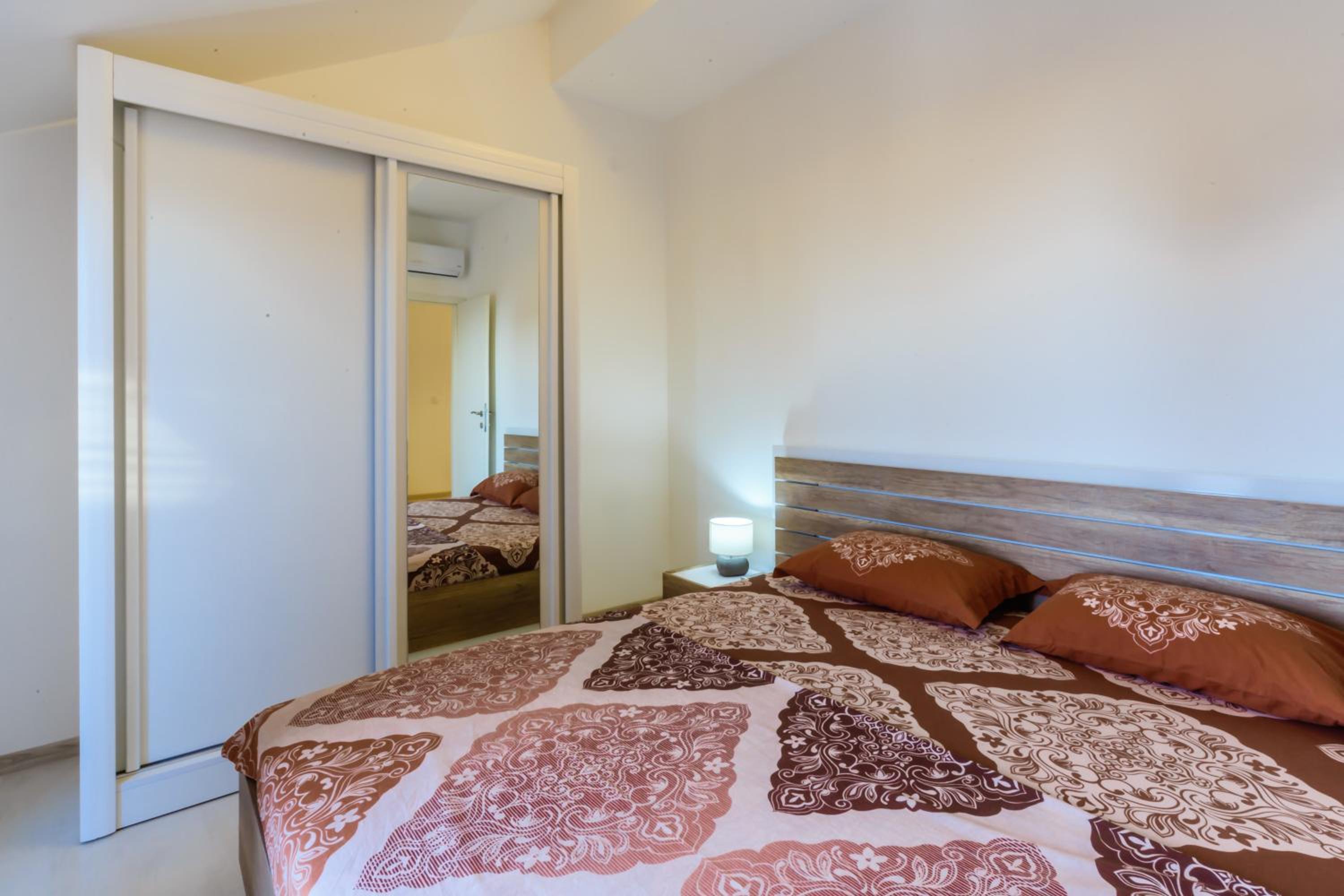 Opium Mar Apartments