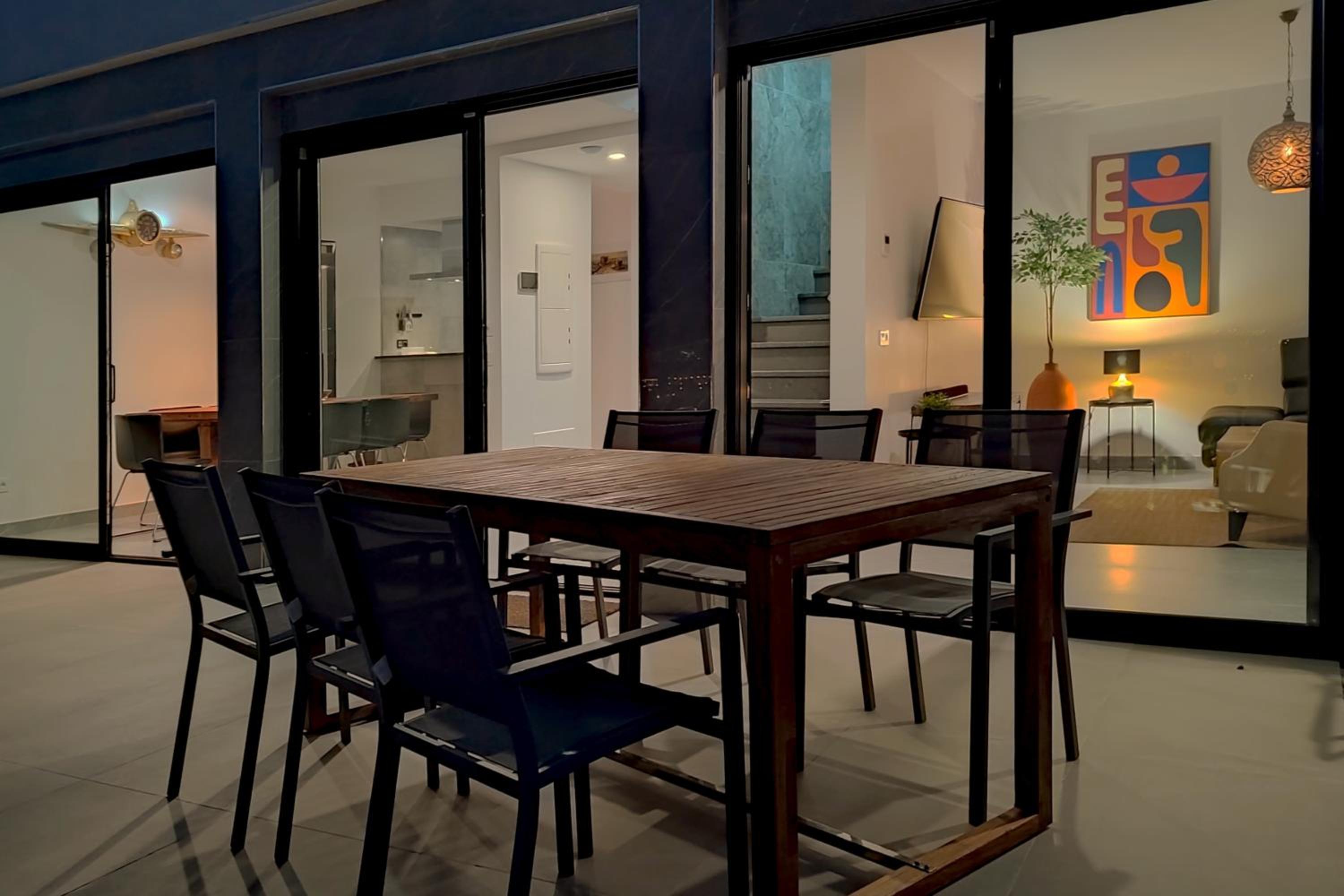 VillasRoyale Silvermoon - Serenity, Styled in Luxury!