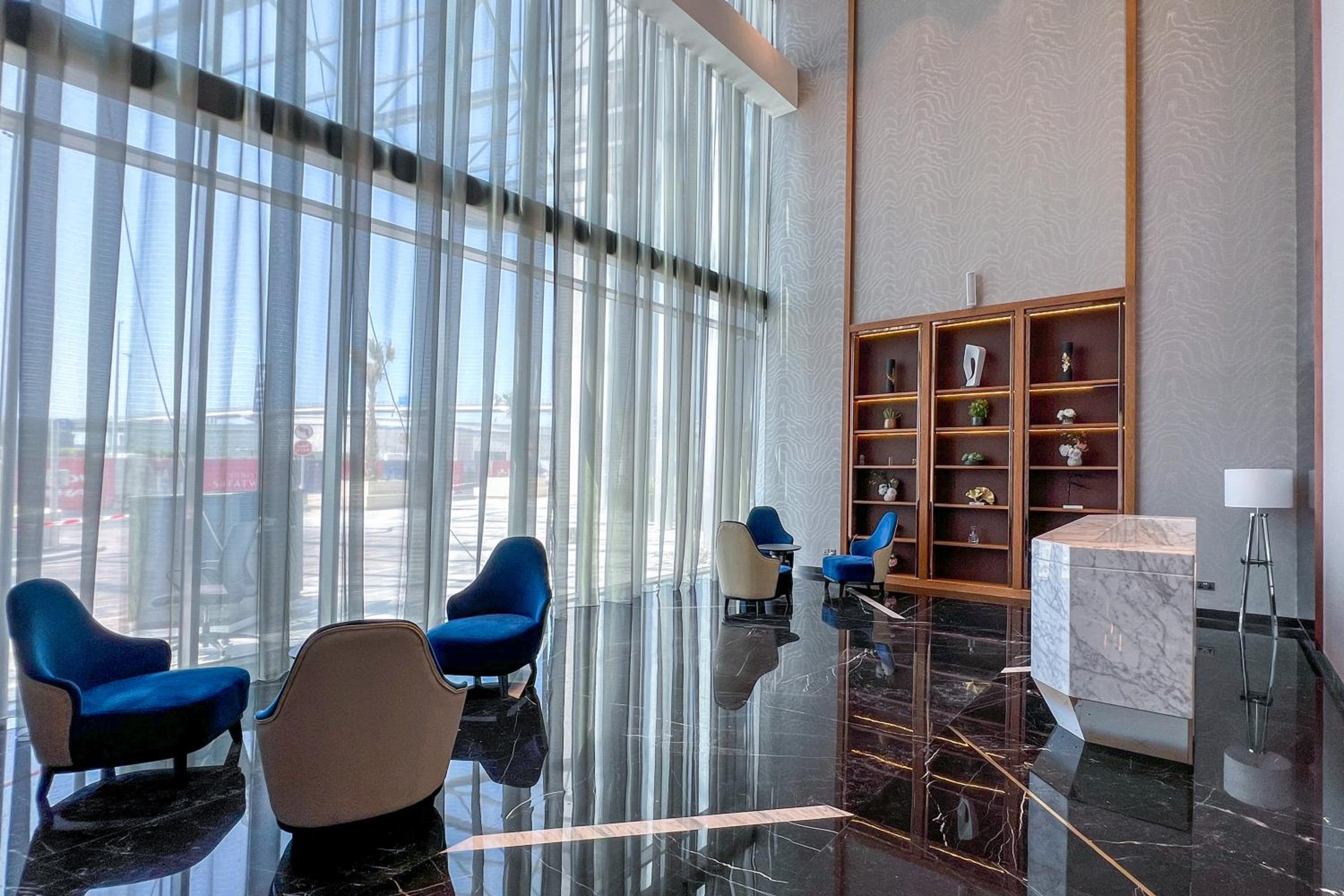 Keyrock Aykon Tower, Business Bay - Pool & Gym
