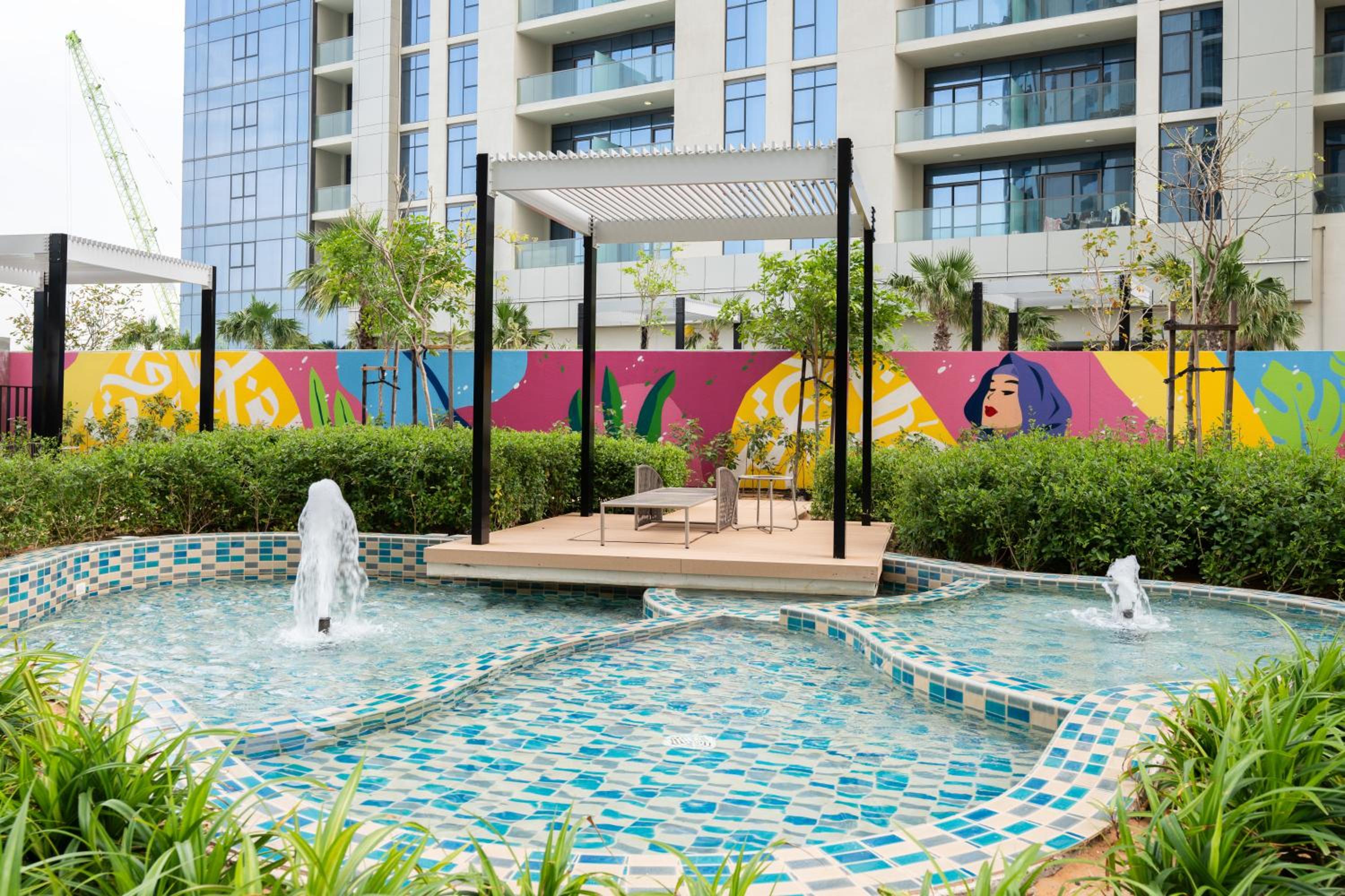 Keyrock Aykon Tower, Business Bay - Pool & Gym