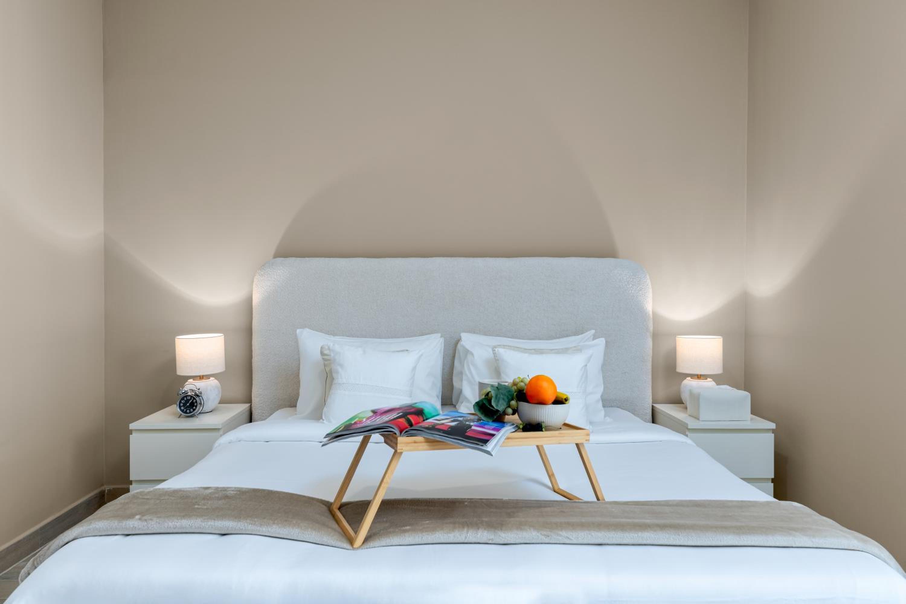 Maison Privee - Modern Hideaway with Canal Views on Yas Island