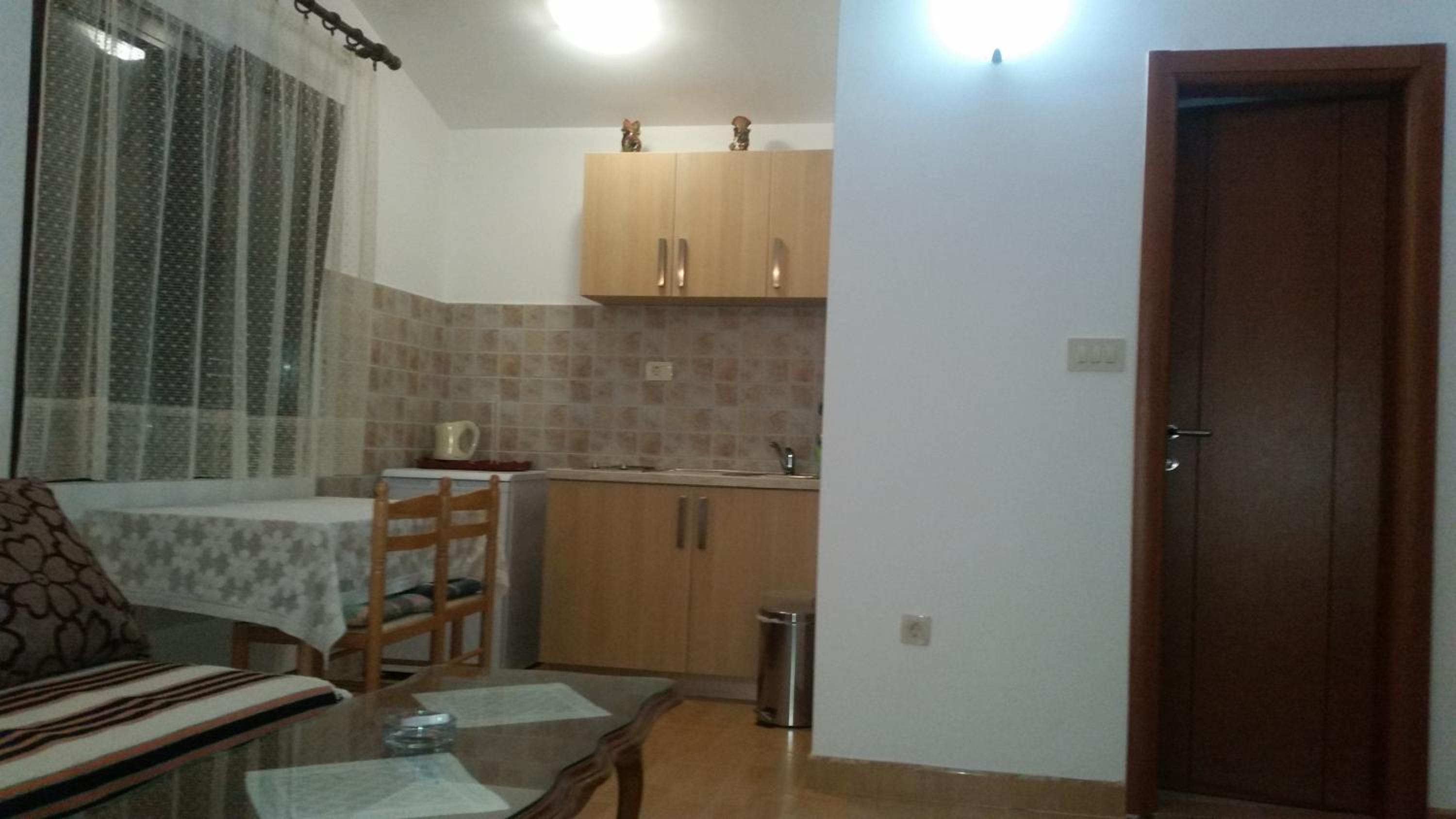 Apartments Zvicer - Milica