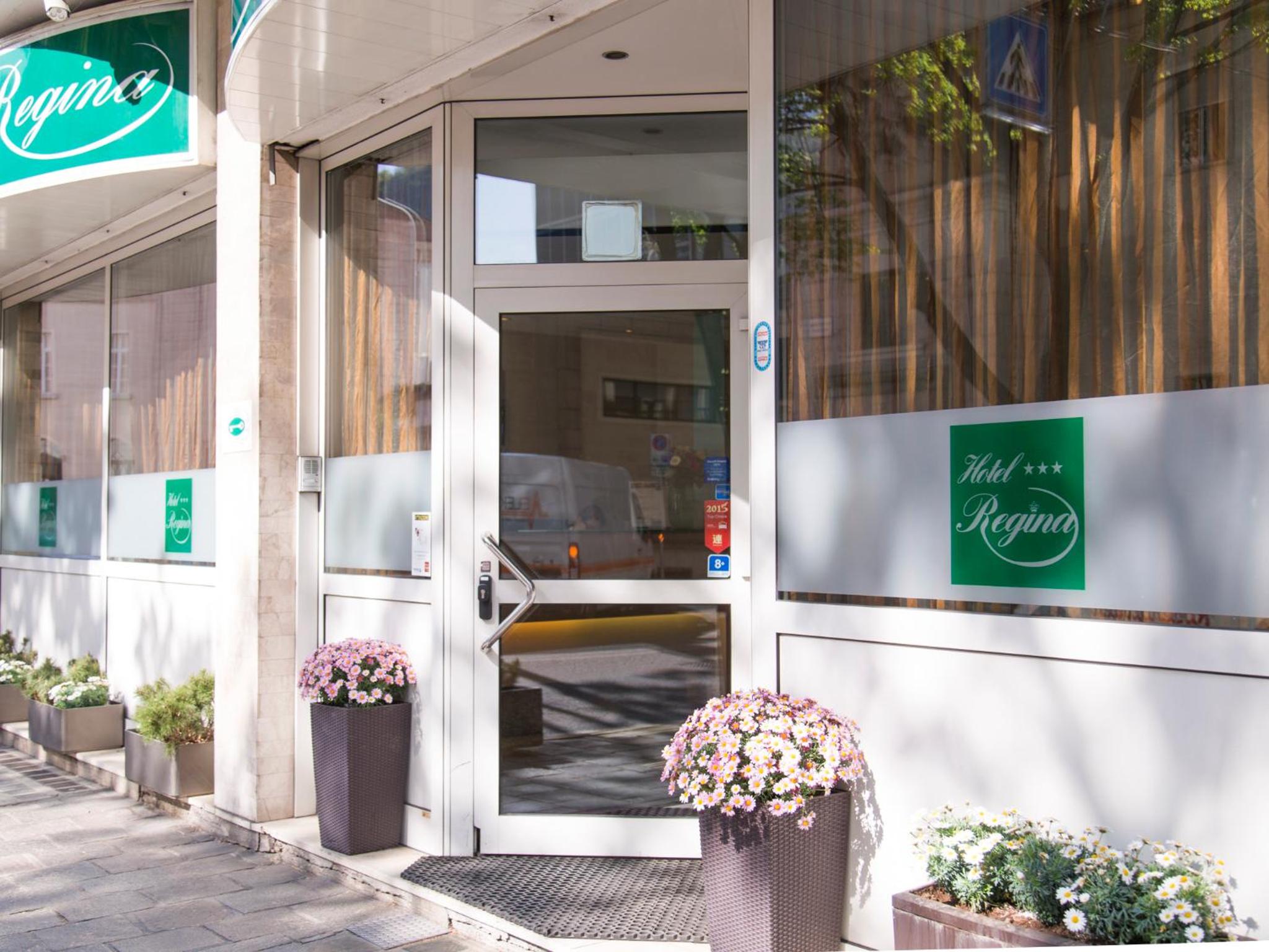 Hotel Regina - Image 1